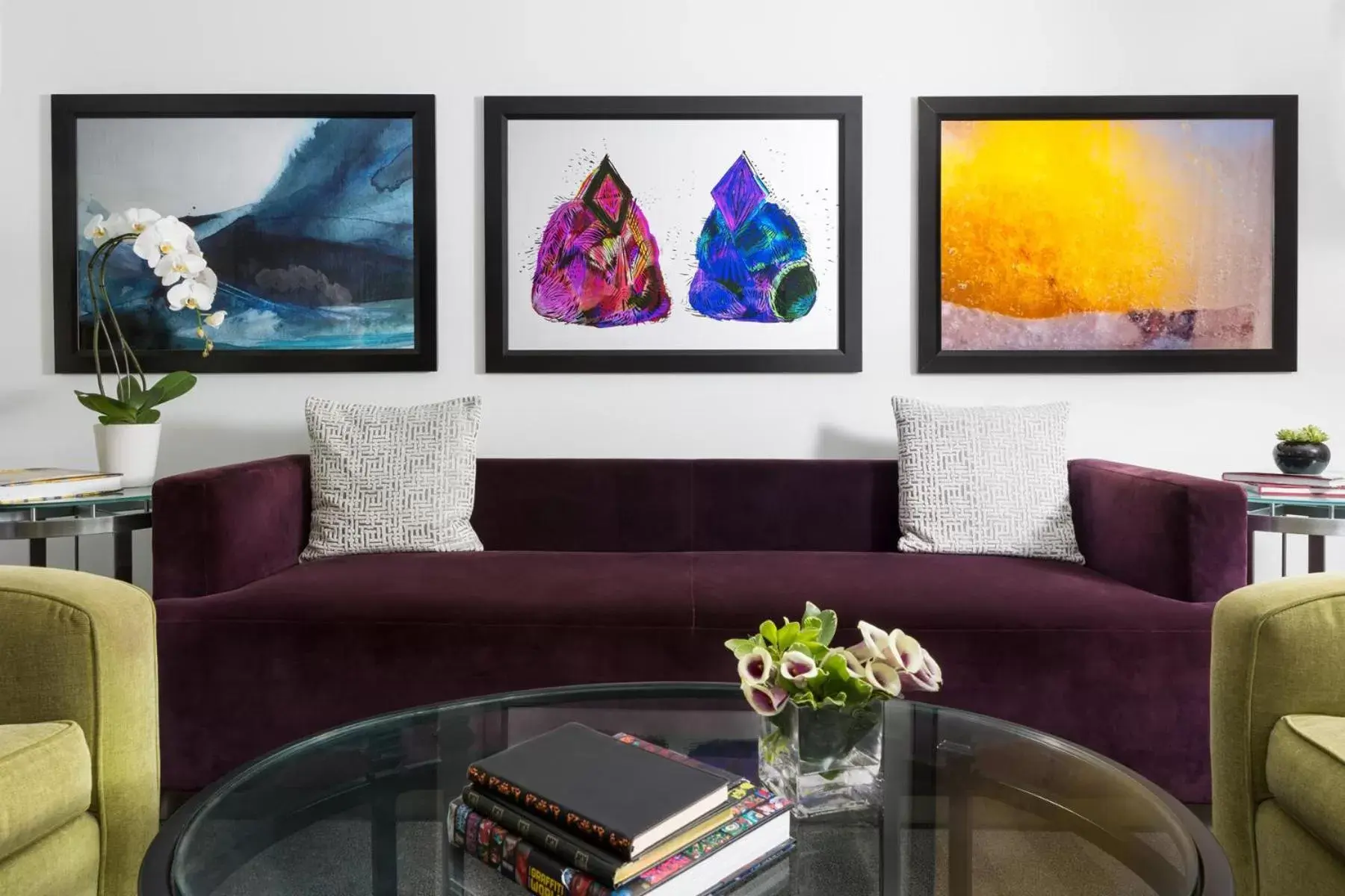 Living room, Seating Area in Studio Allston Hotel Boston