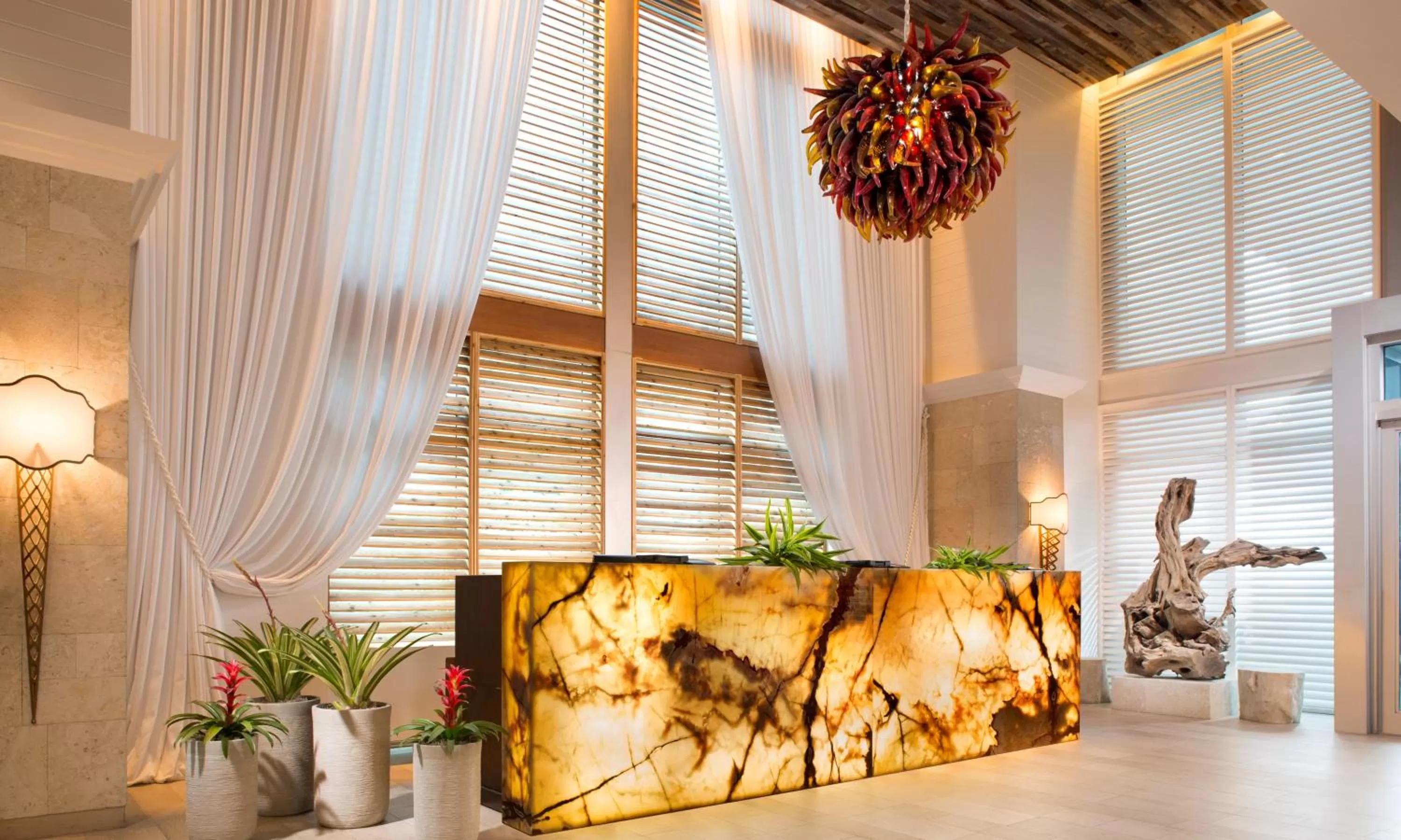 Lobby or reception in Sole Miami, A Noble House Resort