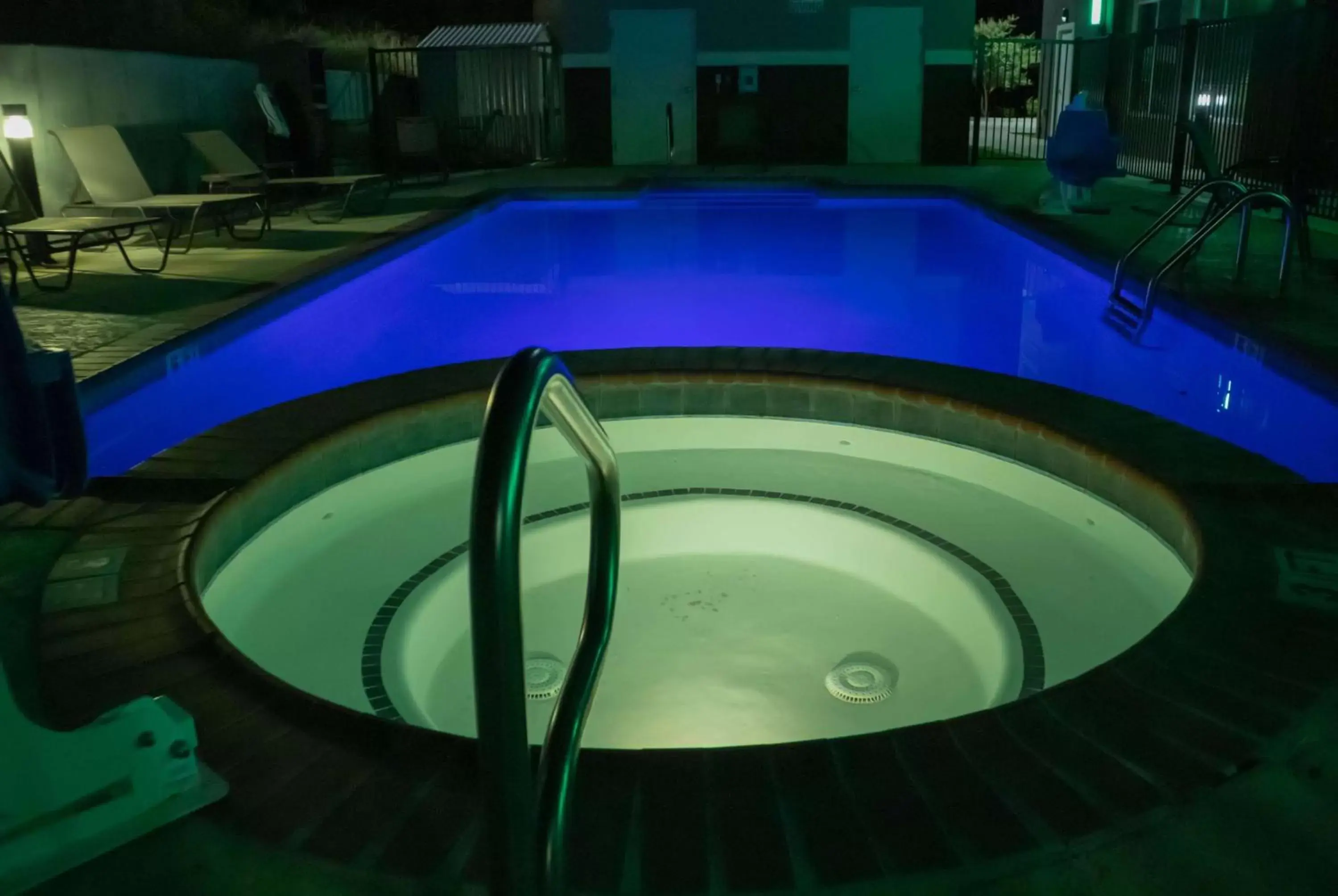 Night, Swimming Pool in La Quinta by Wyndham Karnes City - Kenedy