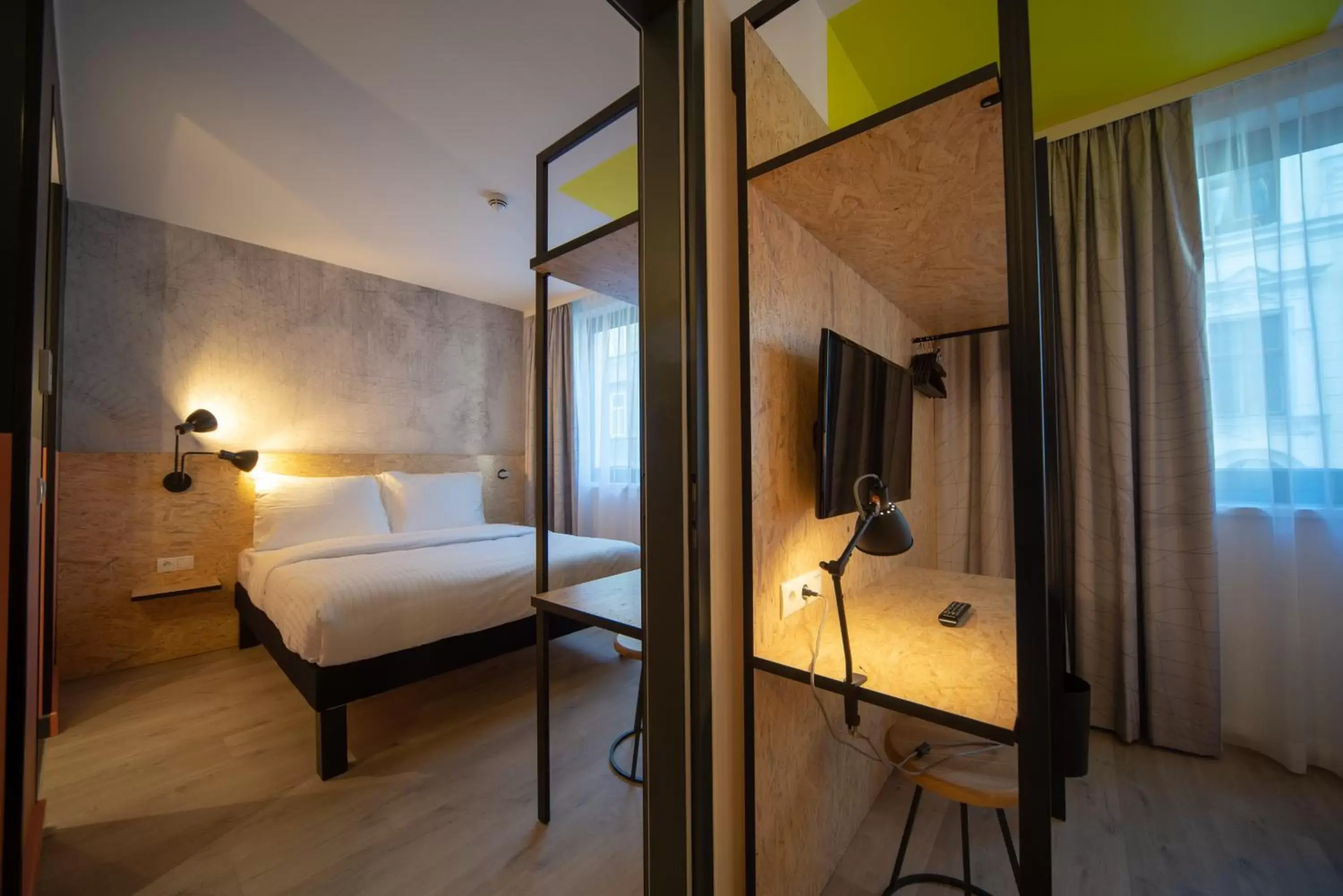 Photo of the whole room, Bed in ibis Styles Wien Messe Prater