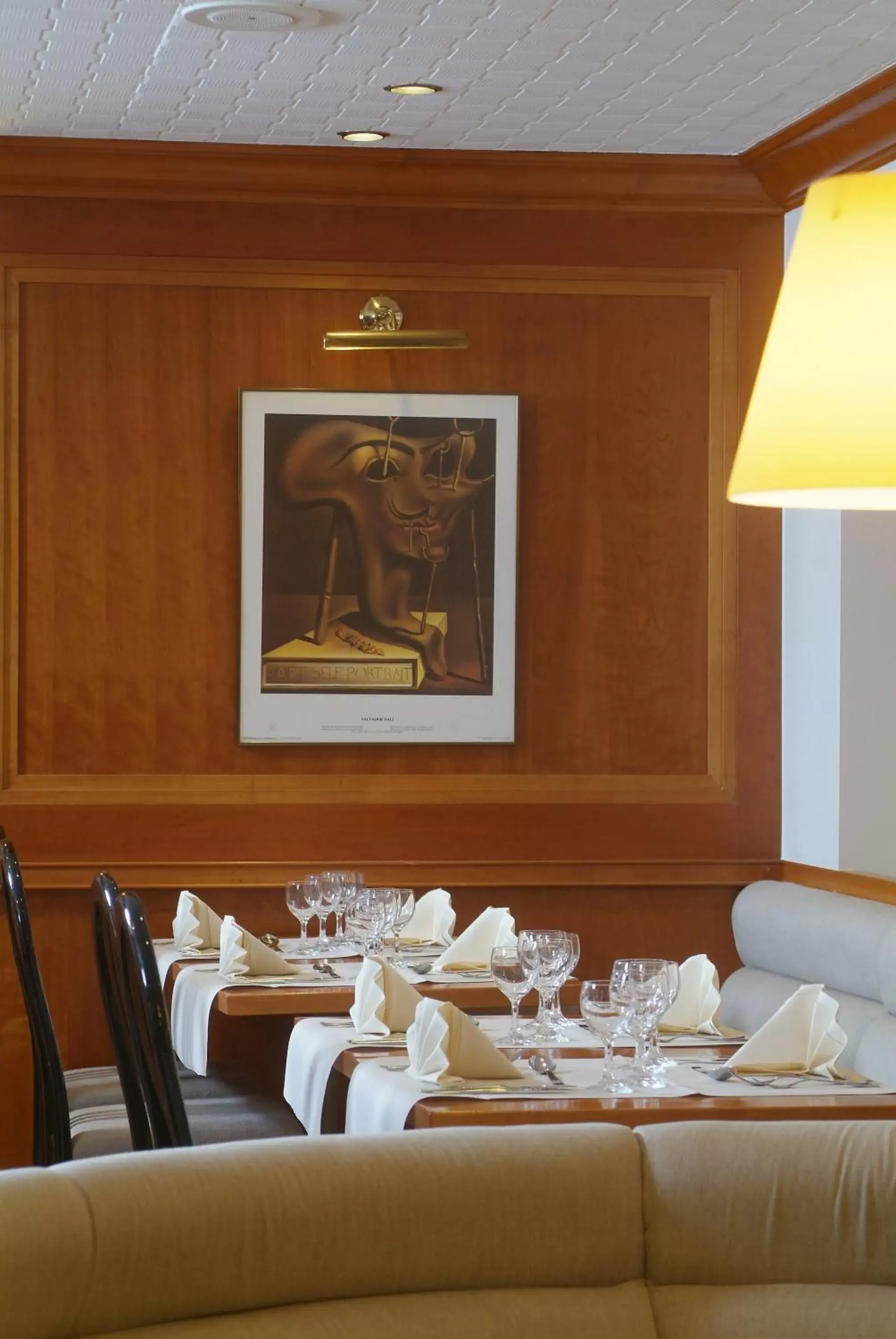 Dining area, Restaurant/Places to Eat in Castelnou Aparthotel