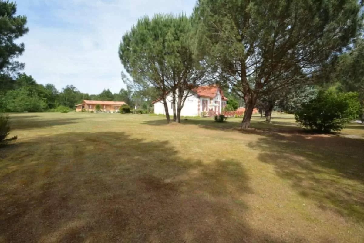 Garden in Domaine de la grange
