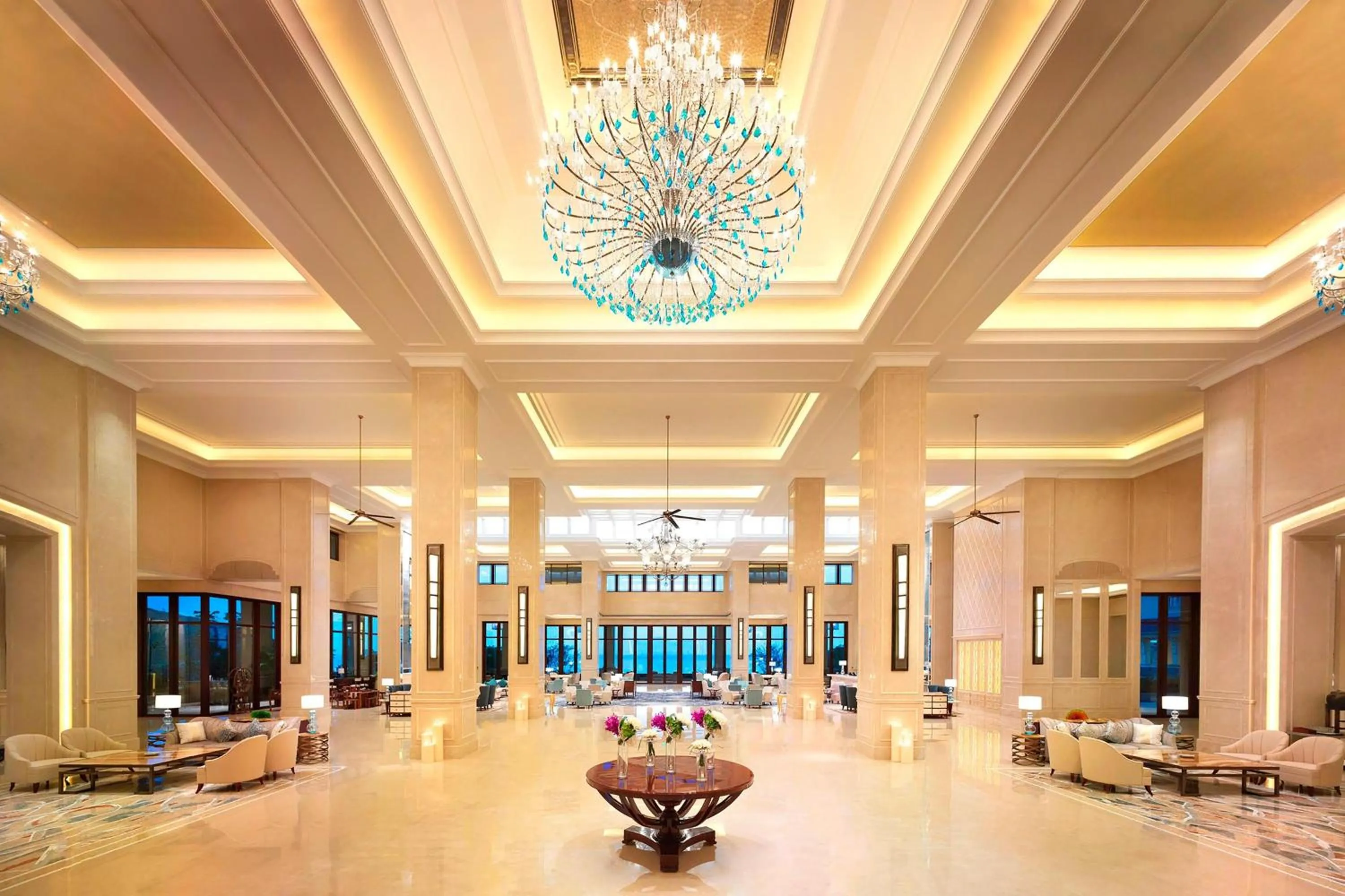 Lobby or reception in The Westin Zhujiajian Resort, Zhoushan