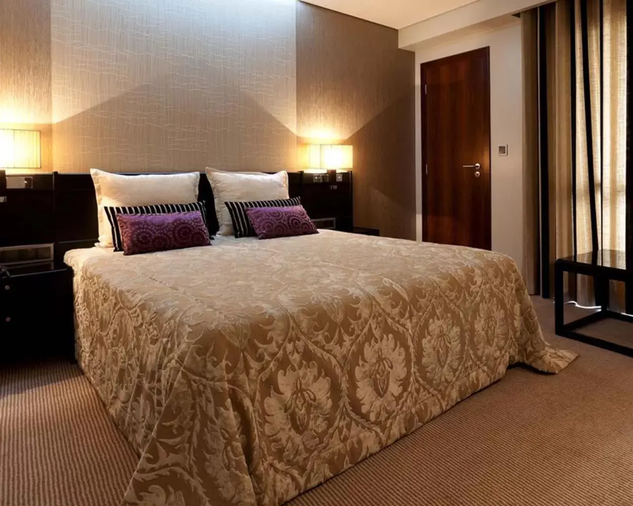 Suite in Cardal Hotel Suite in Cardal Hotel