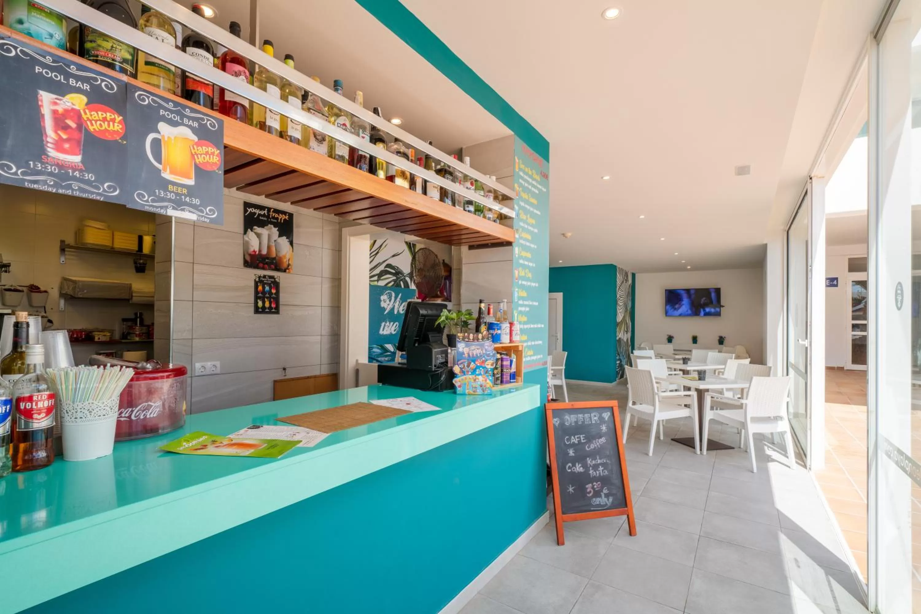 Lounge or bar in Apartamentos Galeon Playa