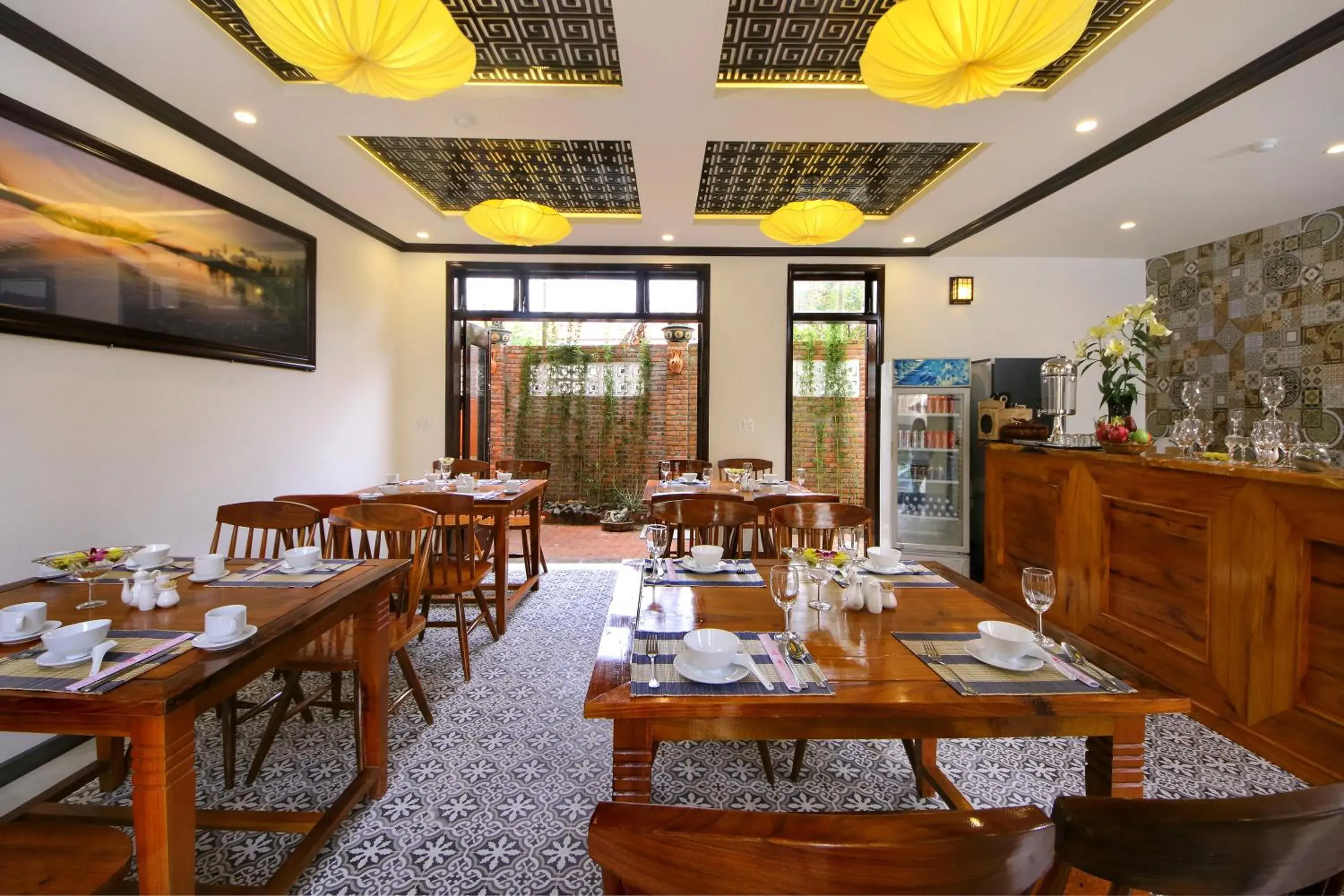 Restaurant/Places to Eat in Little Town Villa Hoi An