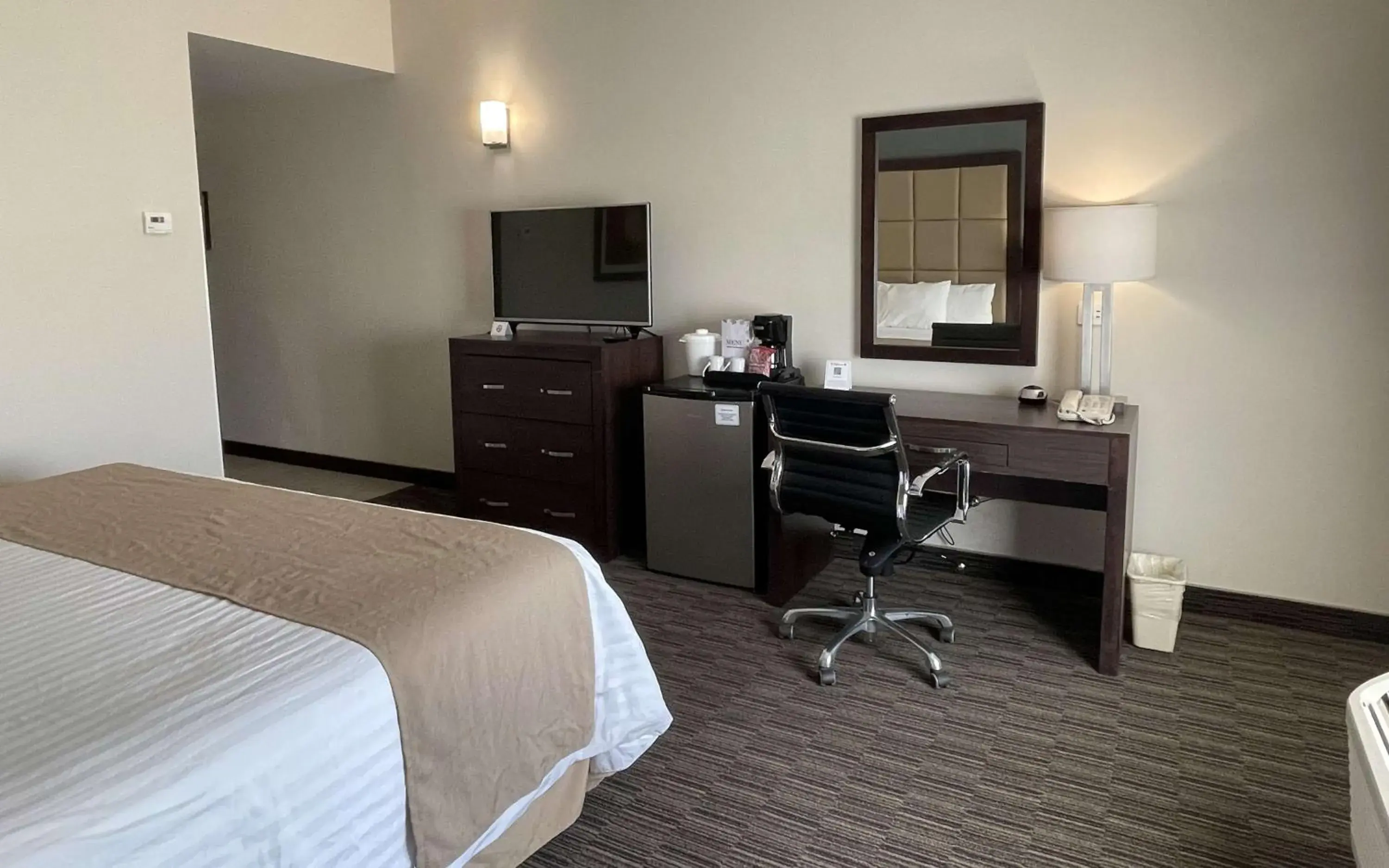 Bedroom, Bed in Best Western Plus Chihuahua Juventud Bedroom, Bed in Best Western Plus Chihuahua Juventud