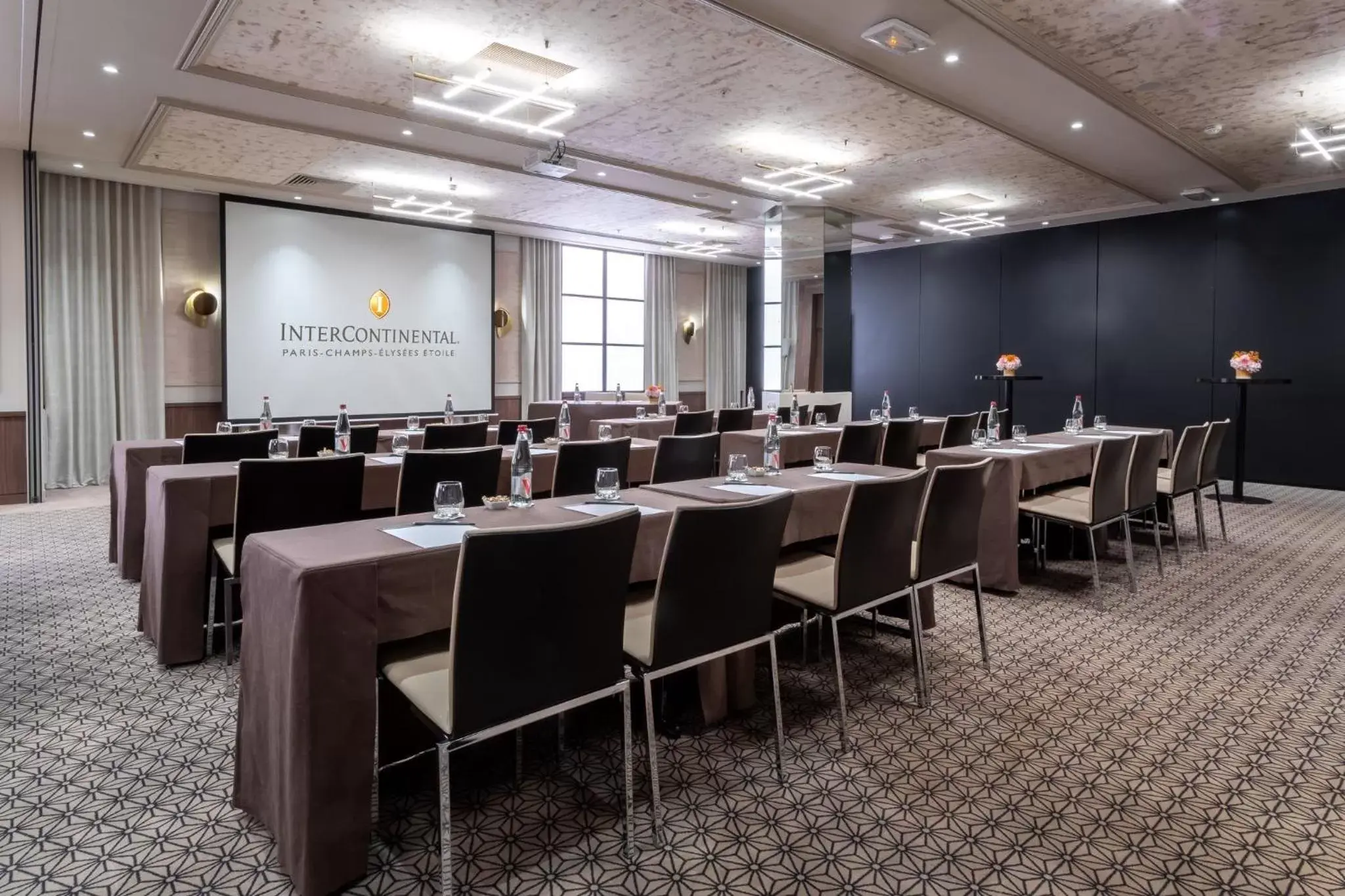 Meeting/conference room in InterContinental Paris Champs Elysées Etoile, an IHG Hotel