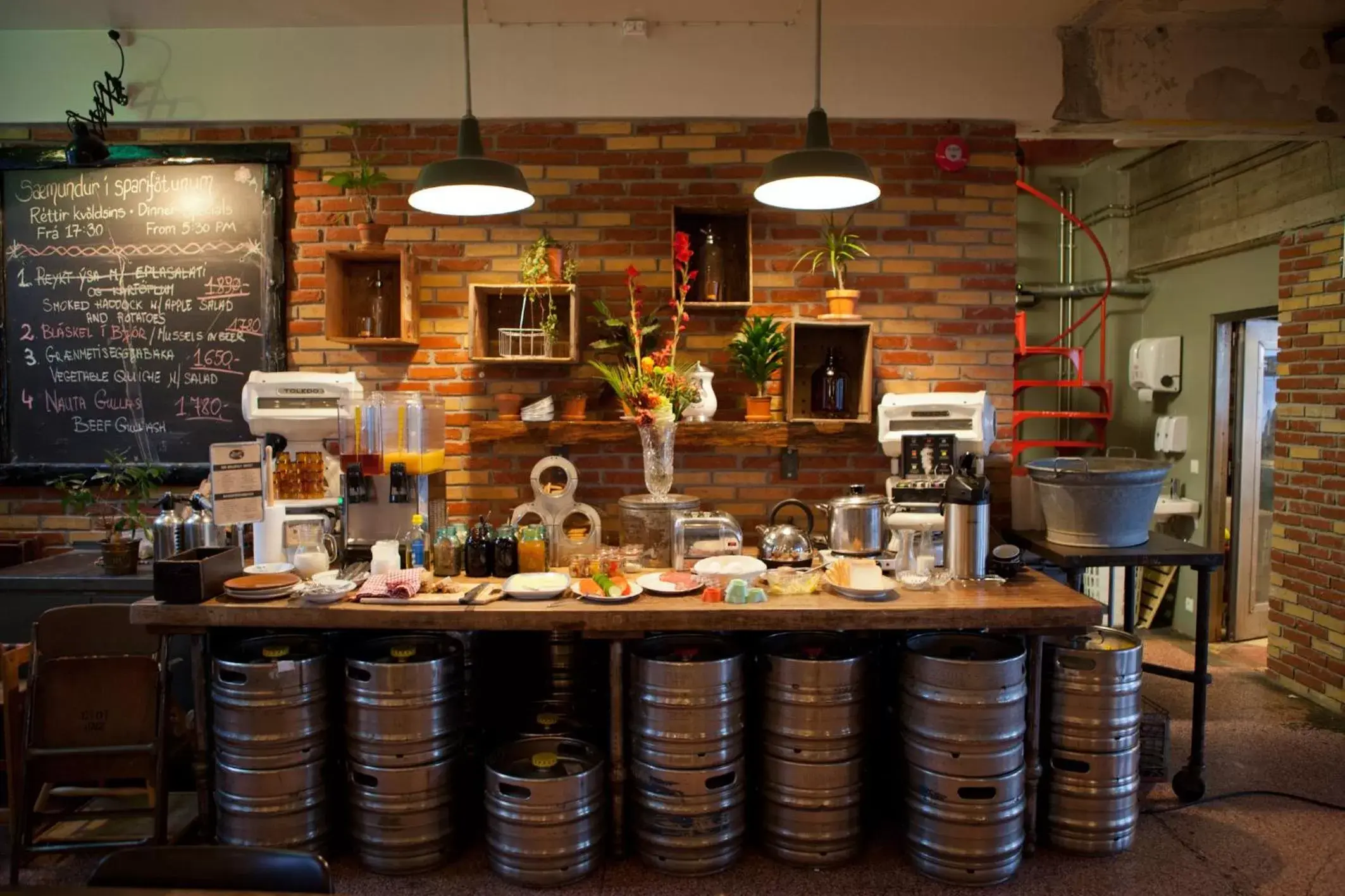 Breakfast, Restaurant/Places to Eat in Kex Hostel