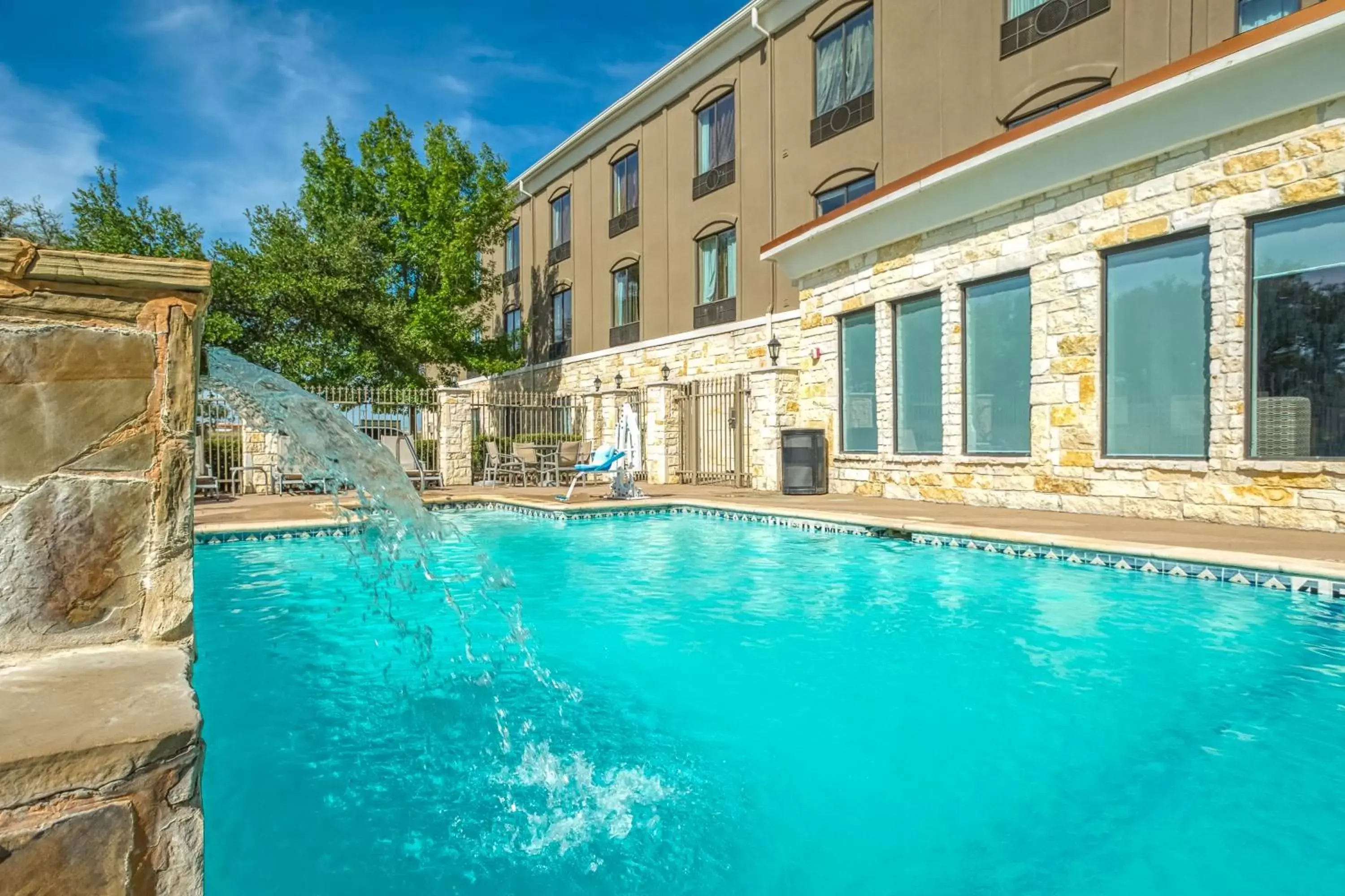 Swimming pool in Holiday Inn Express and Suites Beeville by IHG Swimming pool in Holiday Inn Express and Suites Beeville by IHG