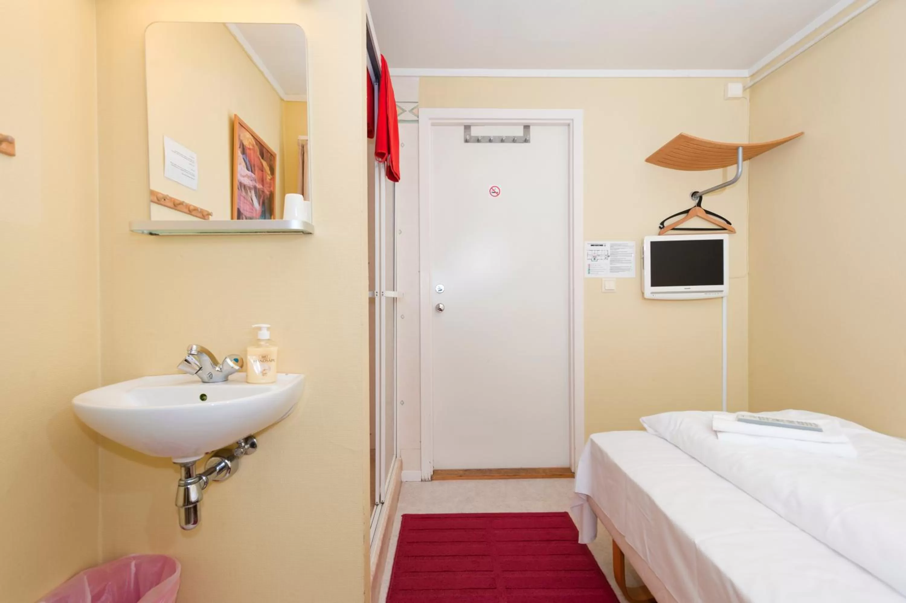 Bedroom, Bed in Stavanger Bed & Breakfast