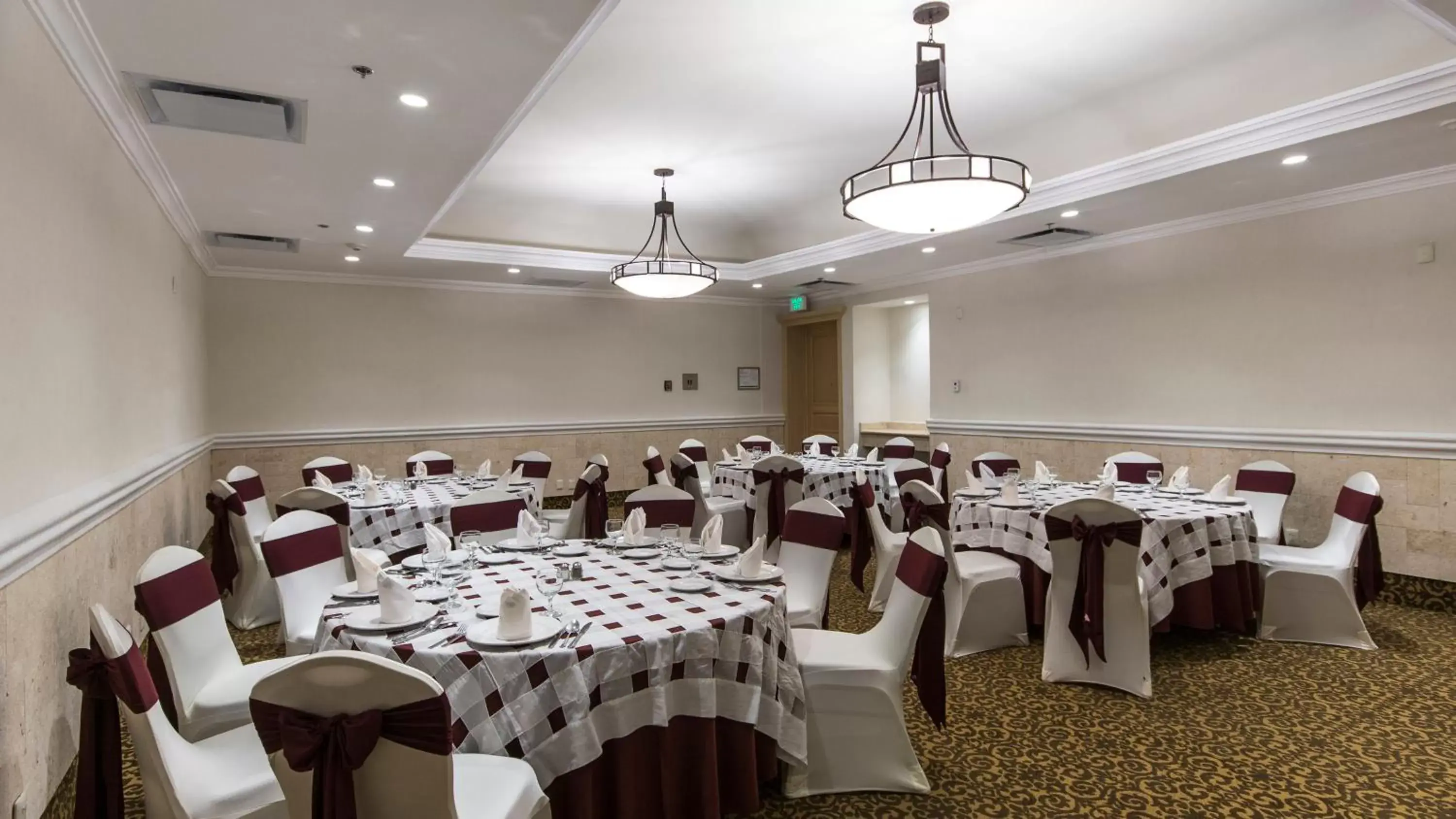 Banquet/Function facilities, Restaurant/Places to Eat in Holiday Inn Queretaro Centro Historico, an IHG Hotel