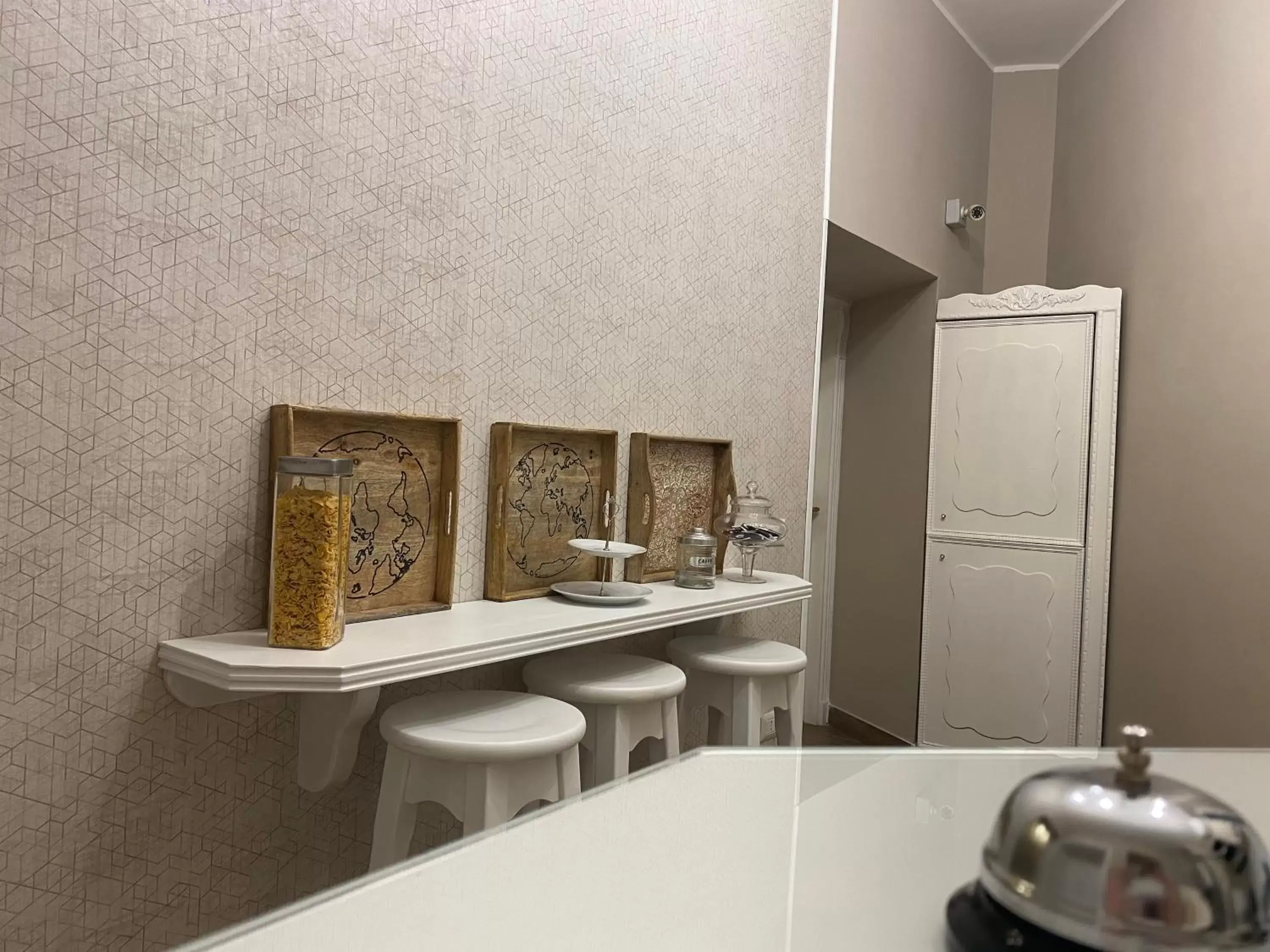 Lobby or reception, Bathroom in B&B Partenopeo