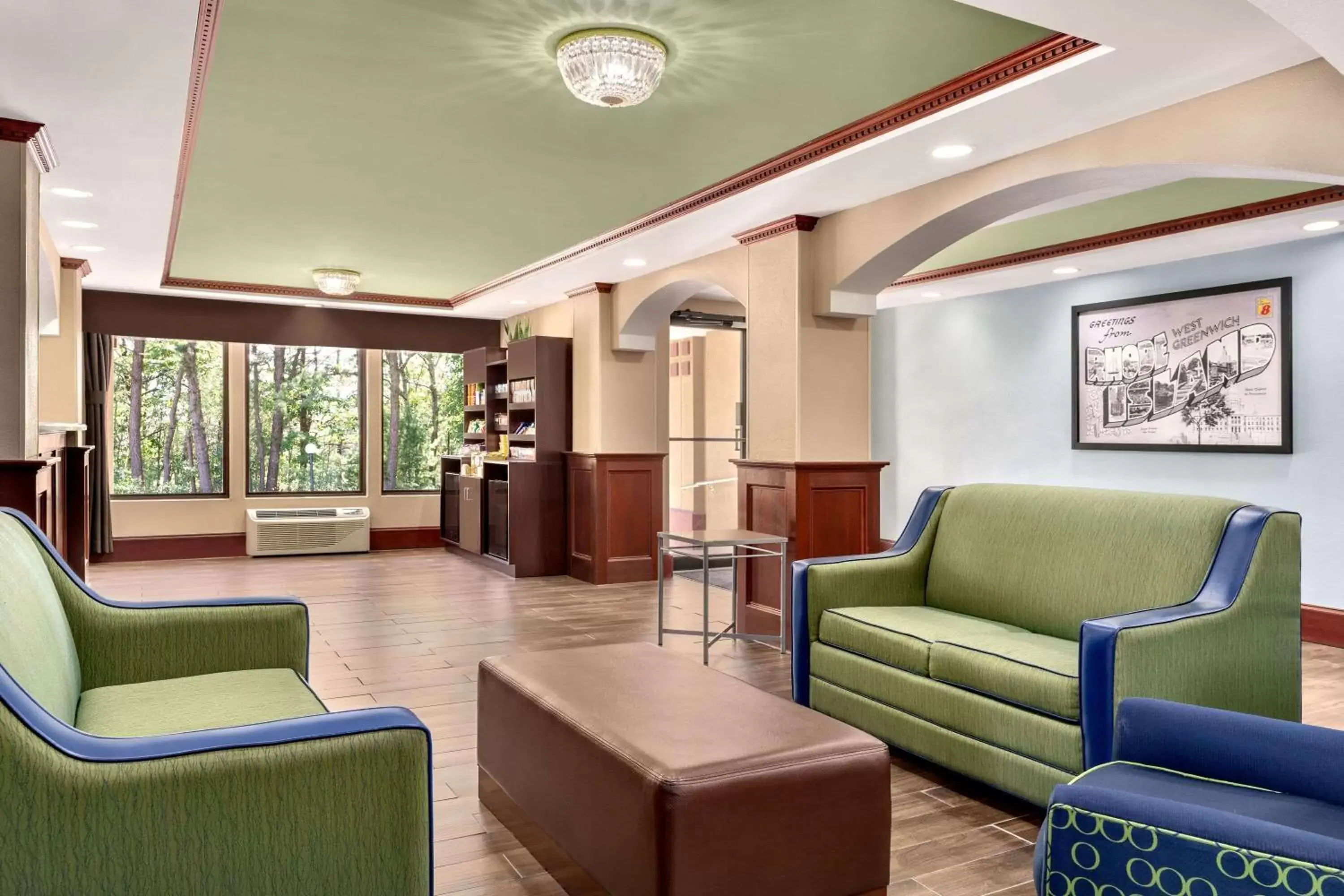 Lobby or reception, Seating Area in Super 8 by Wyndham West Greenwich/Providence