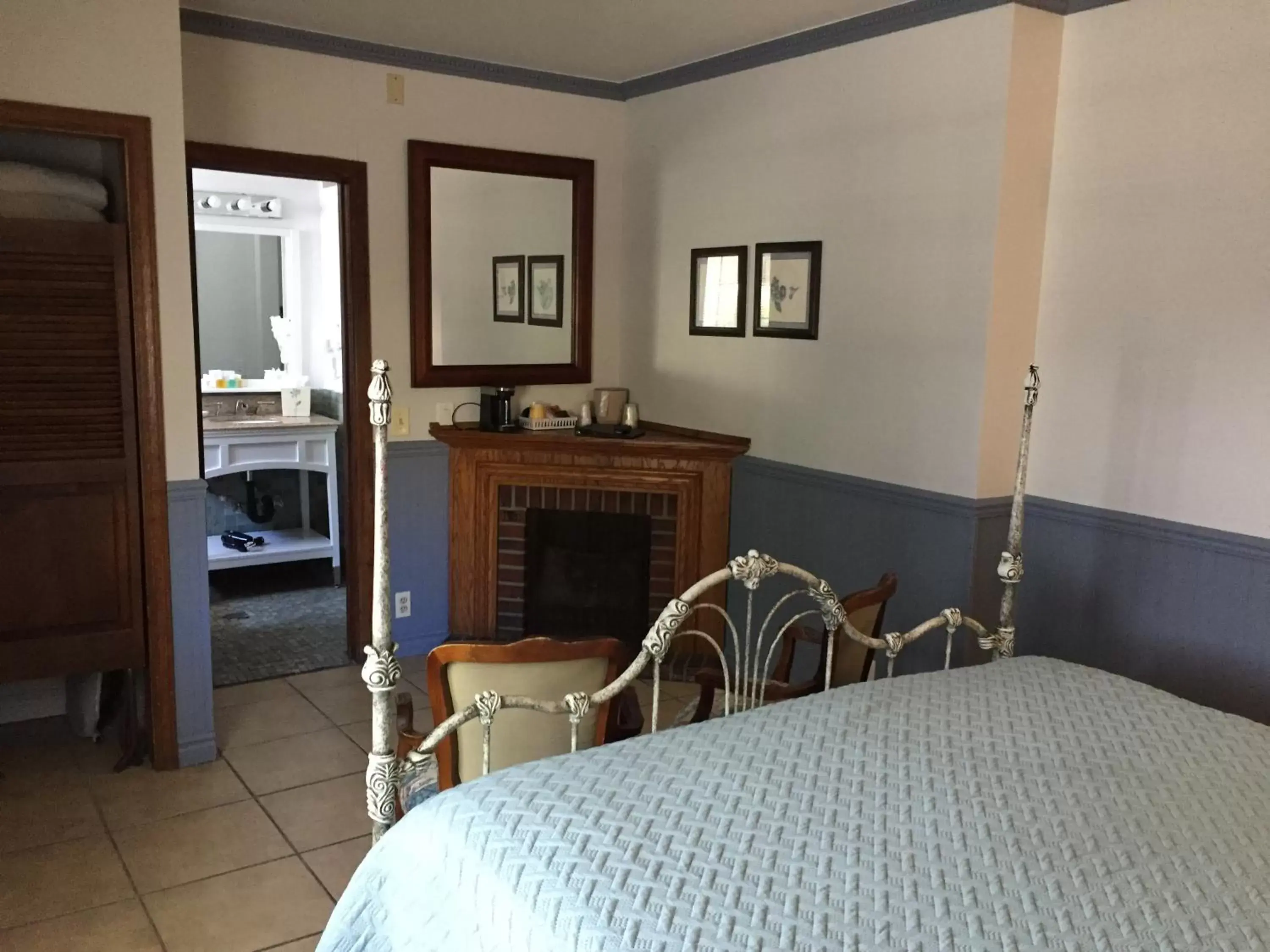 Bedroom in Catalina Island Seacrest Inn