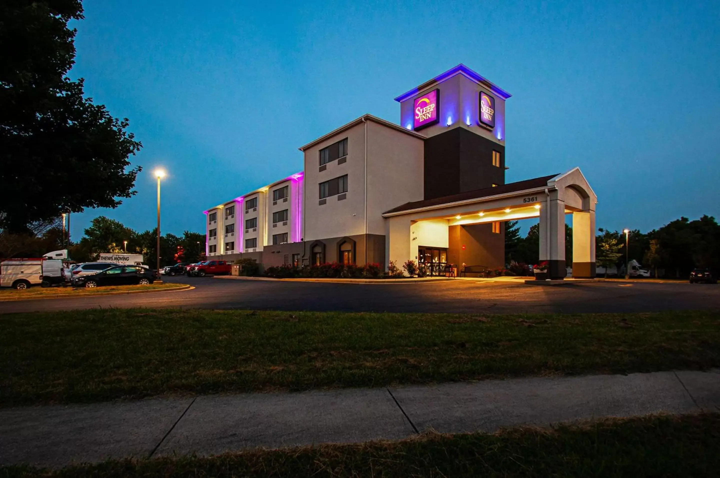 Property Building in Sleep Inn Frederick