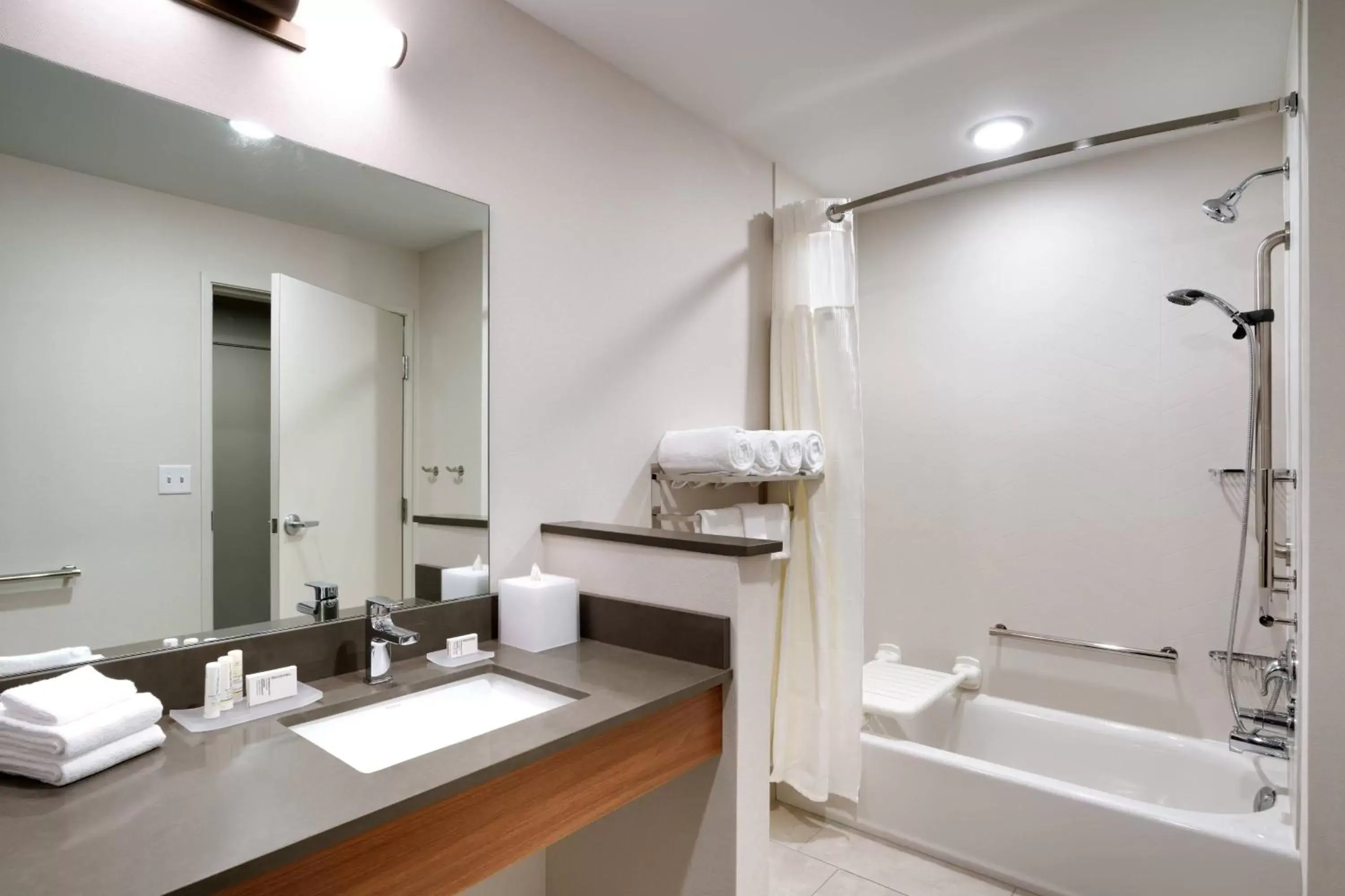 Bathroom in Fairfield Inn & Suites by Marriott Livingston Yellowstone