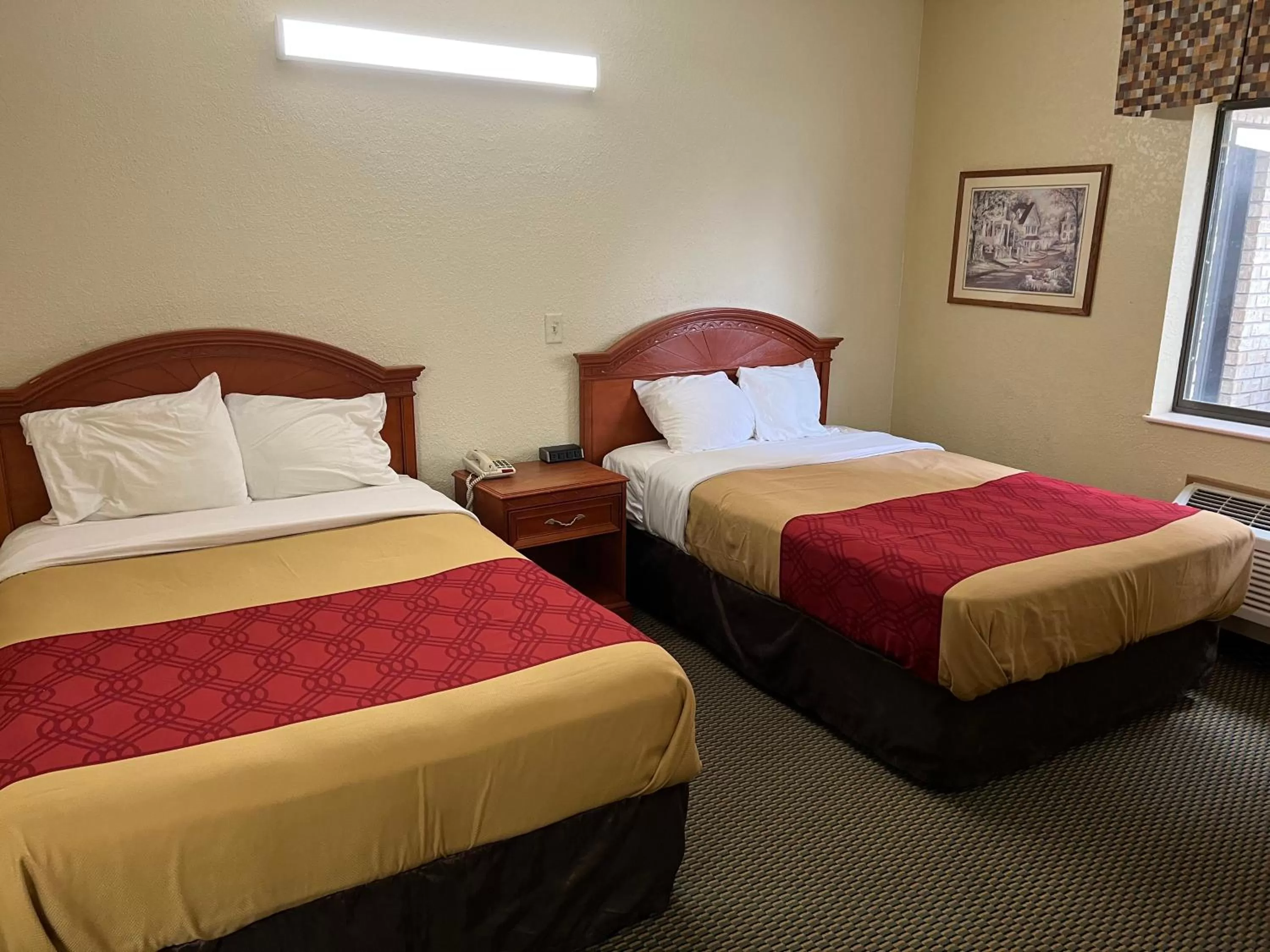 Bed in Express Inn & suites