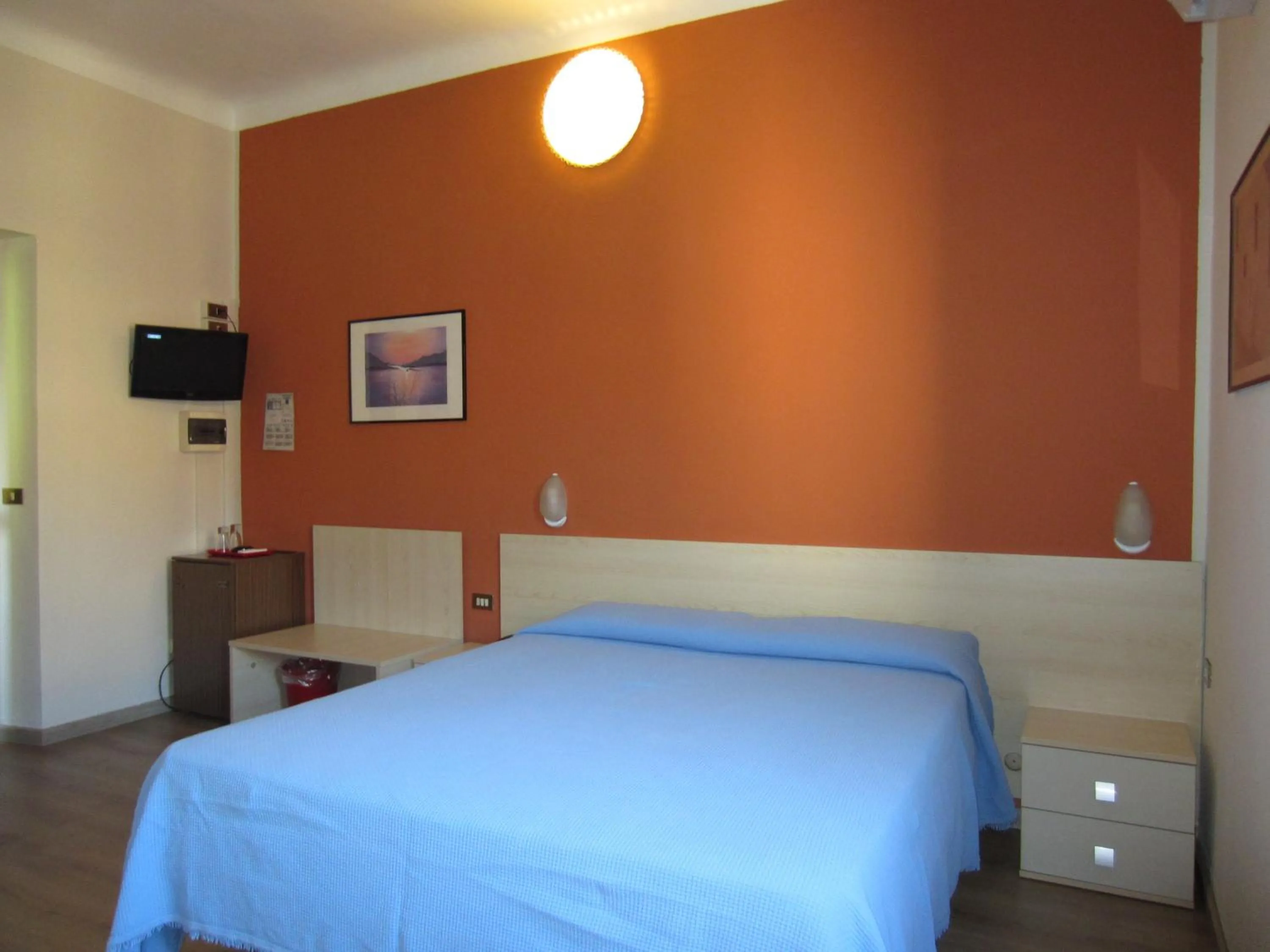 Photo of the whole room, Bed in Hotel Europa