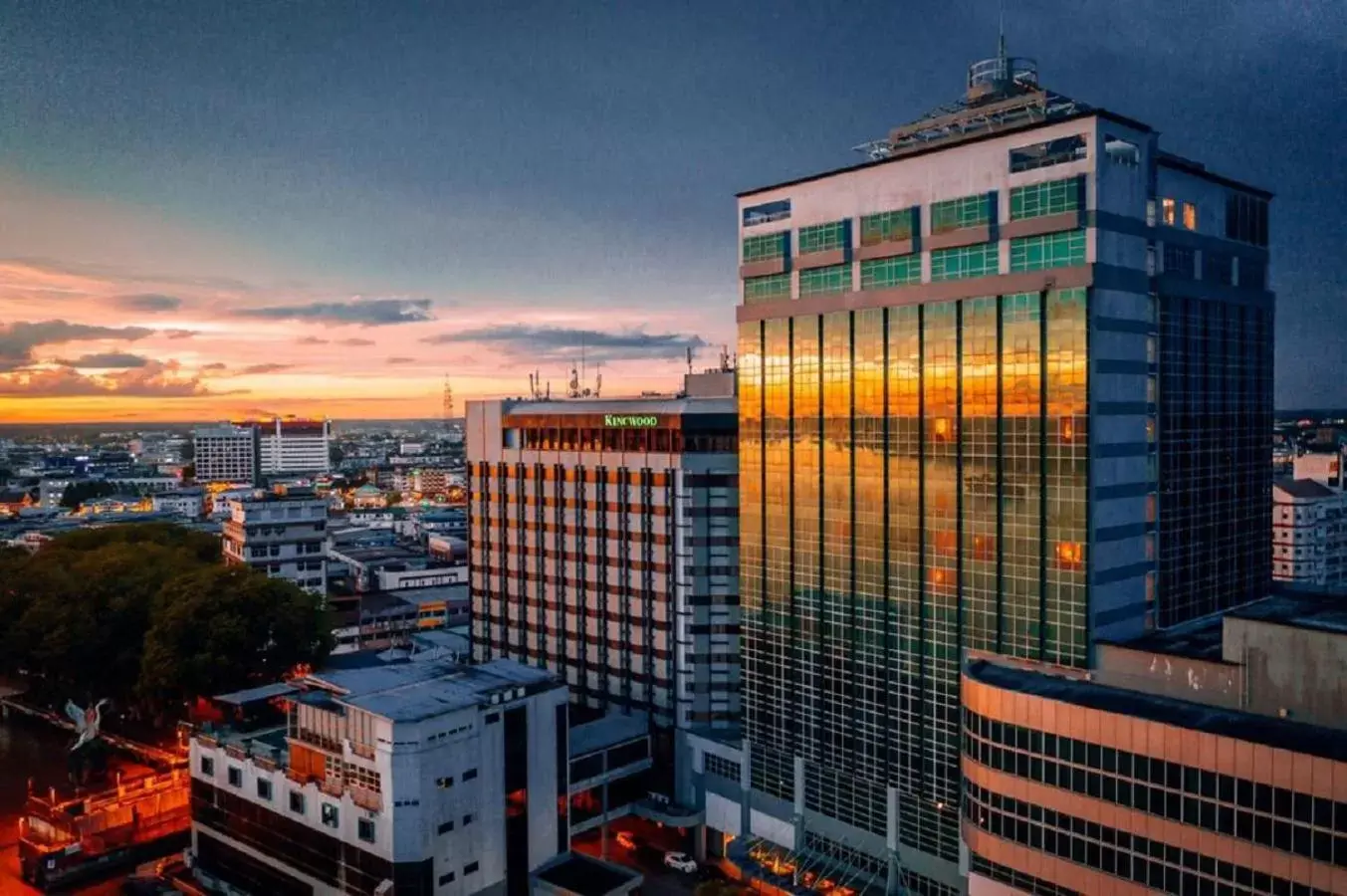 Property building in Kingwood Hotel Sibu Property building in Kingwood Hotel Sibu