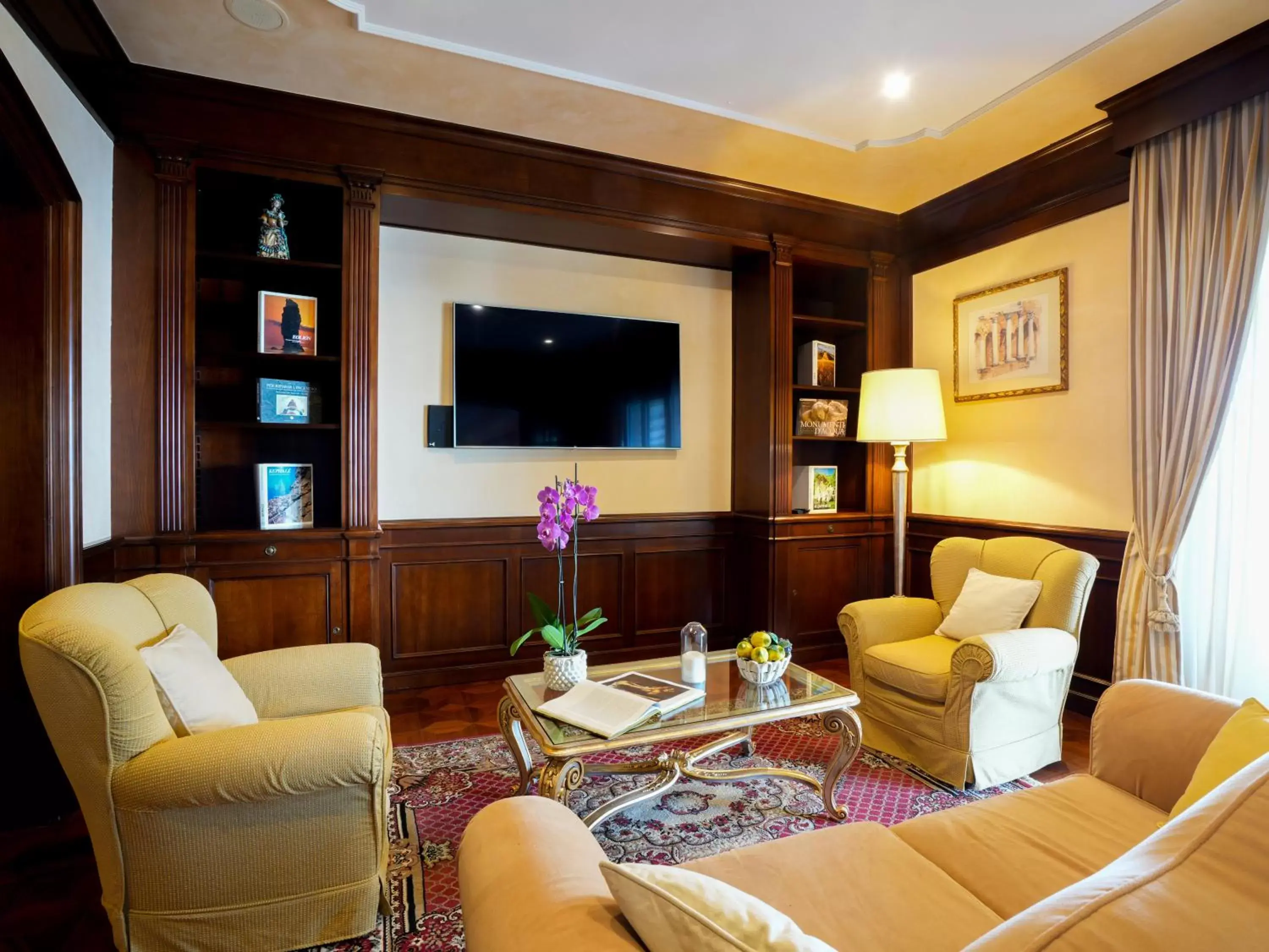 Meeting/conference room, Seating Area in Grand Hotel San Pietro Relais & Chateaux