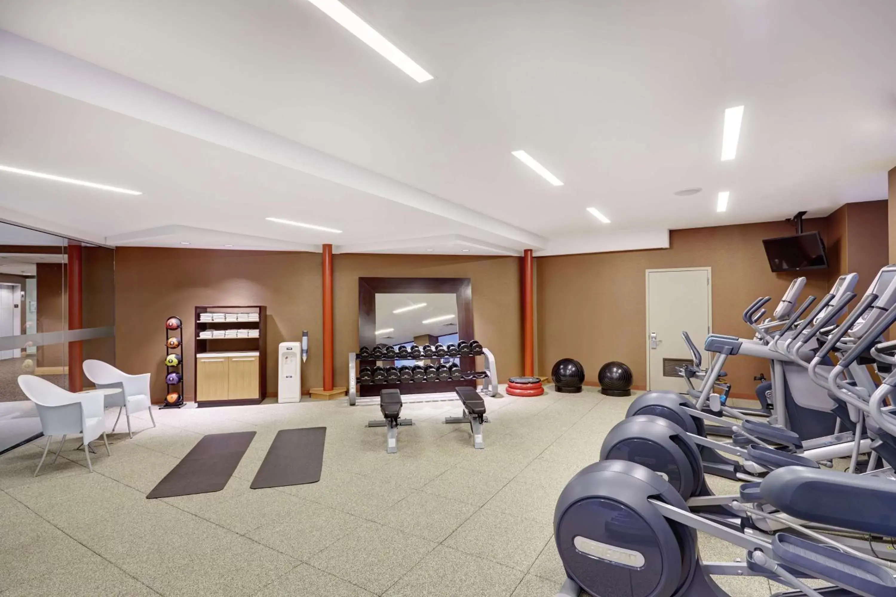 Fitness centre/facilities, Fitness Center/Facilities in DoubleTree by Hilton Philadelphia Center City