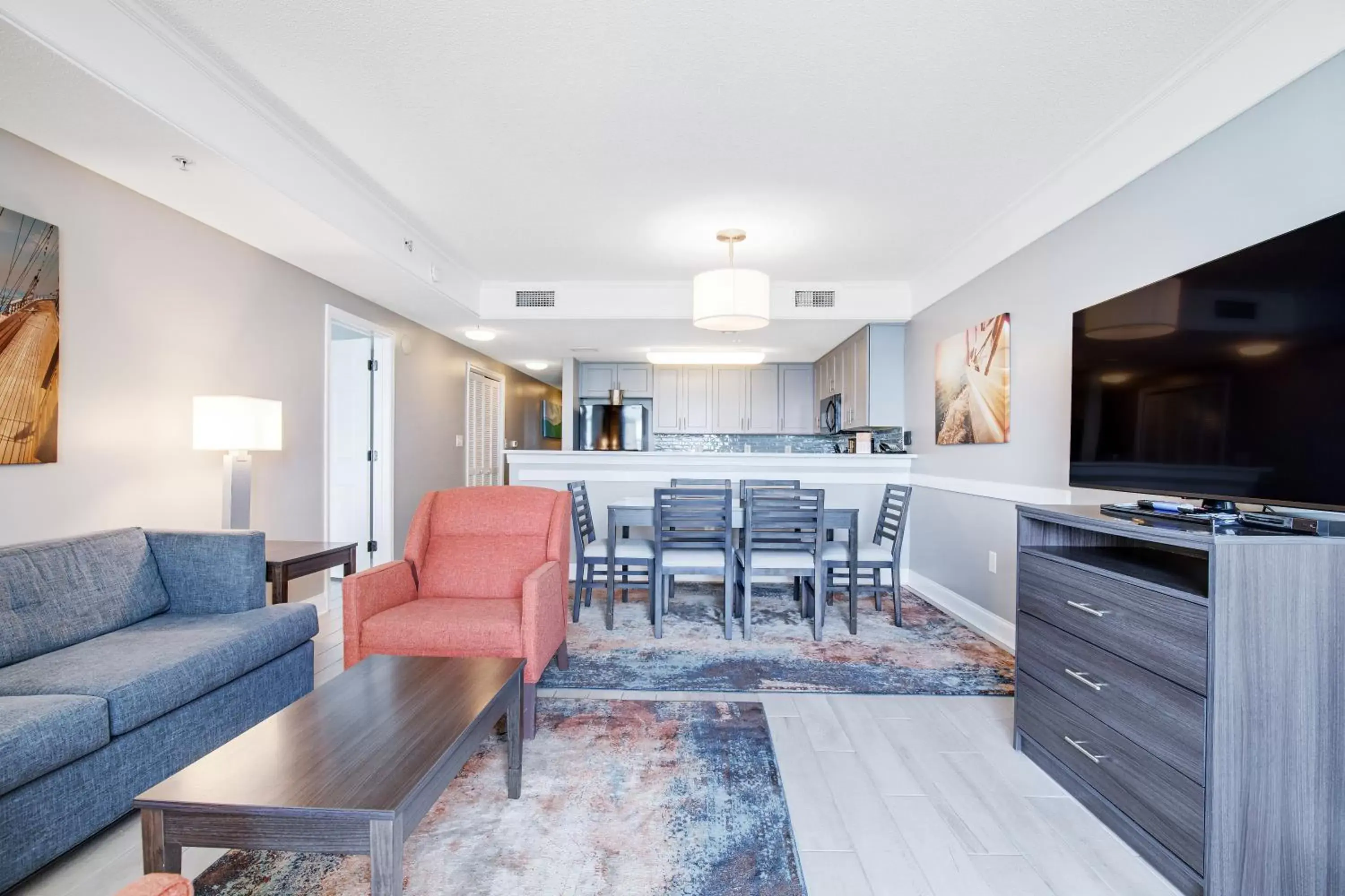 Living room, Seating Area in Anderson Ocean Club and Spa by Oceana Resorts