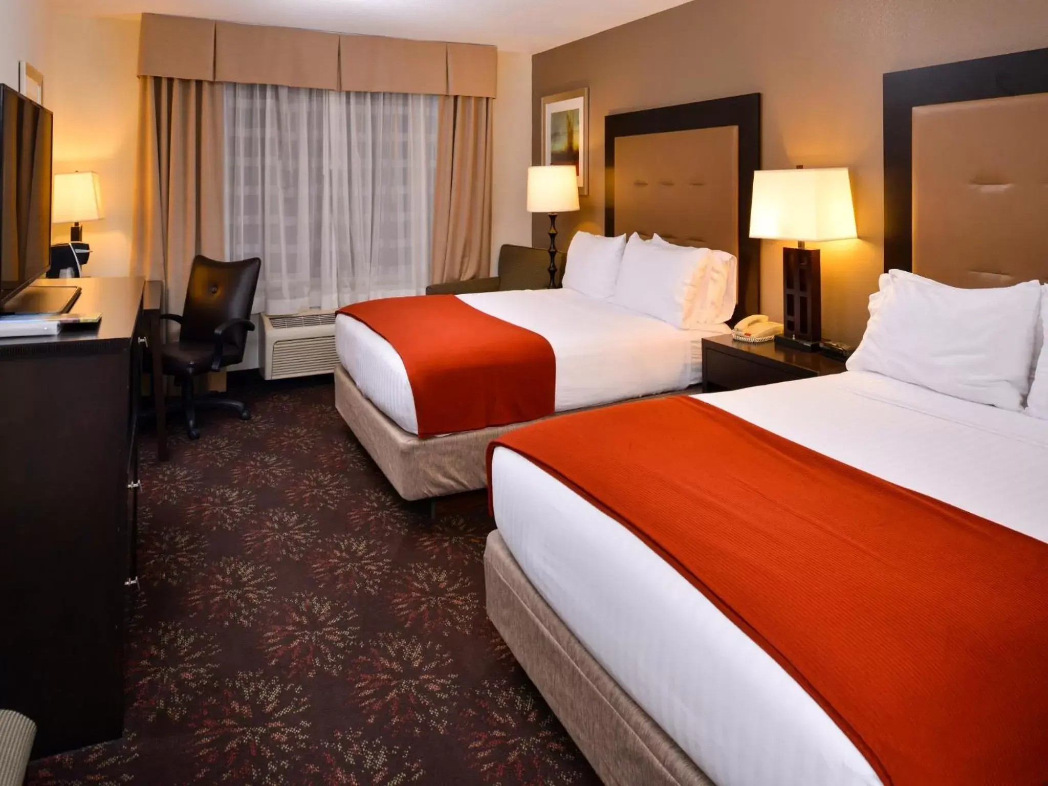 Room Selected at Check-In in Holiday Inn Express Hotel & Suites Lancaster-Lititz, an IHG Hotel