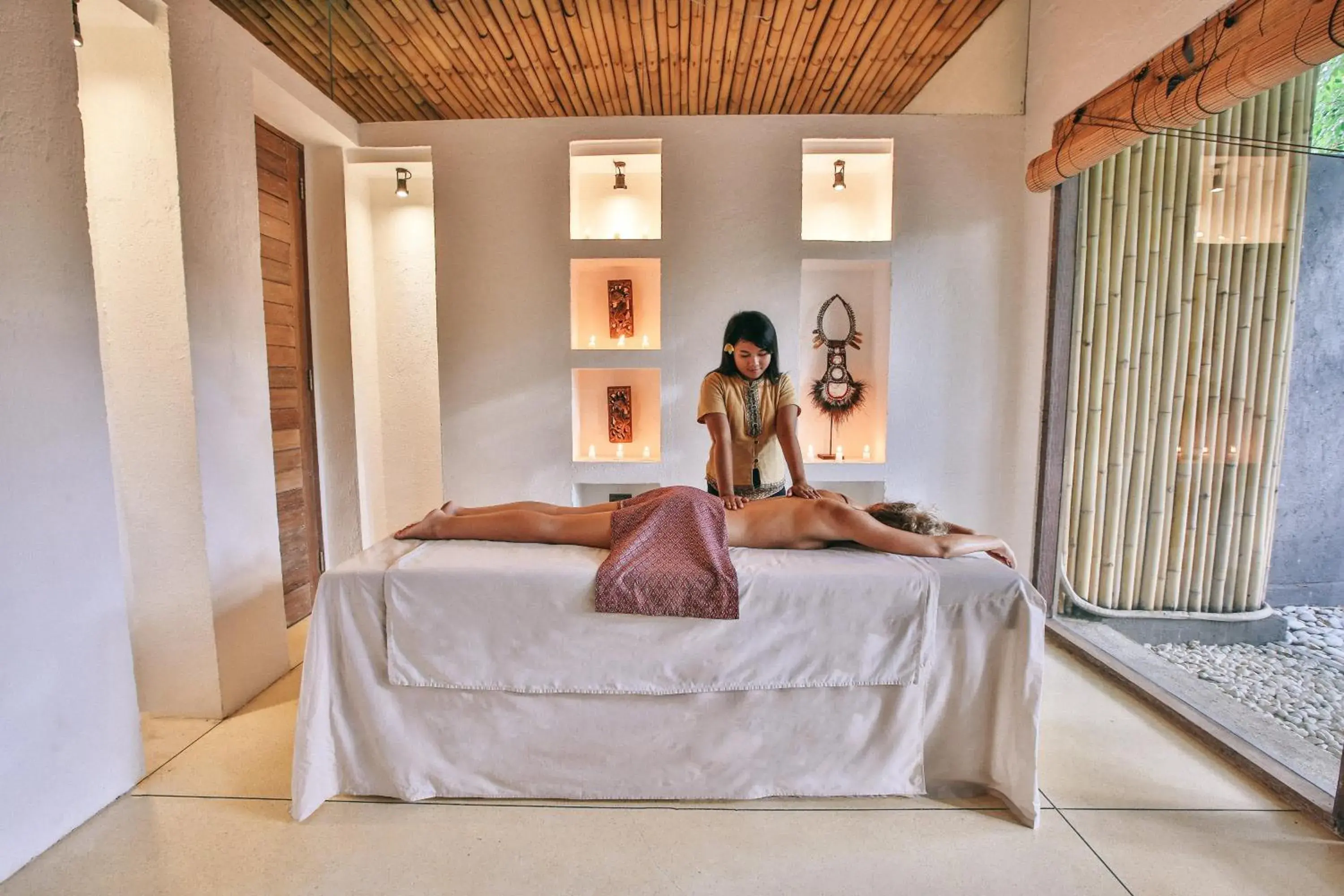 Massage in Slow Gili Air