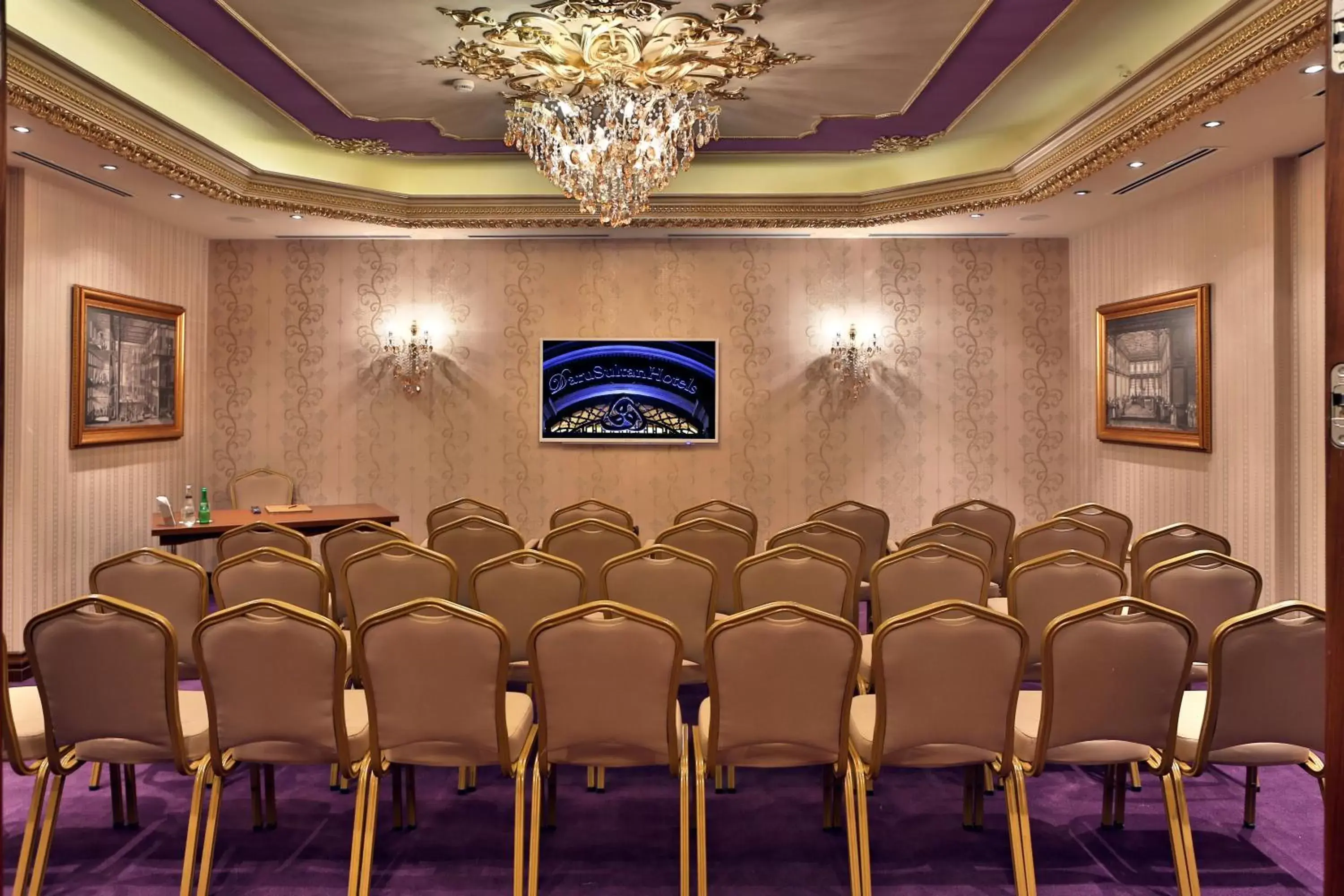 Meeting/conference room in Daru Sultan Hotels Galata