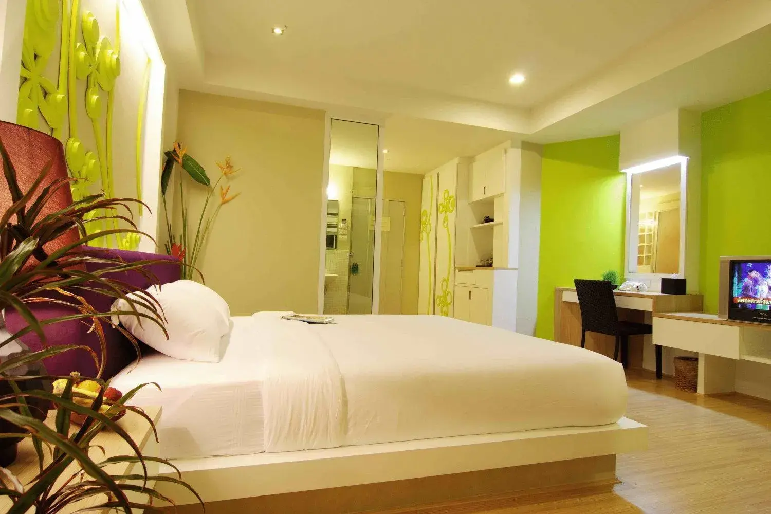 Bed in Lantana Pattaya Hotel (SHA Extra Plus)