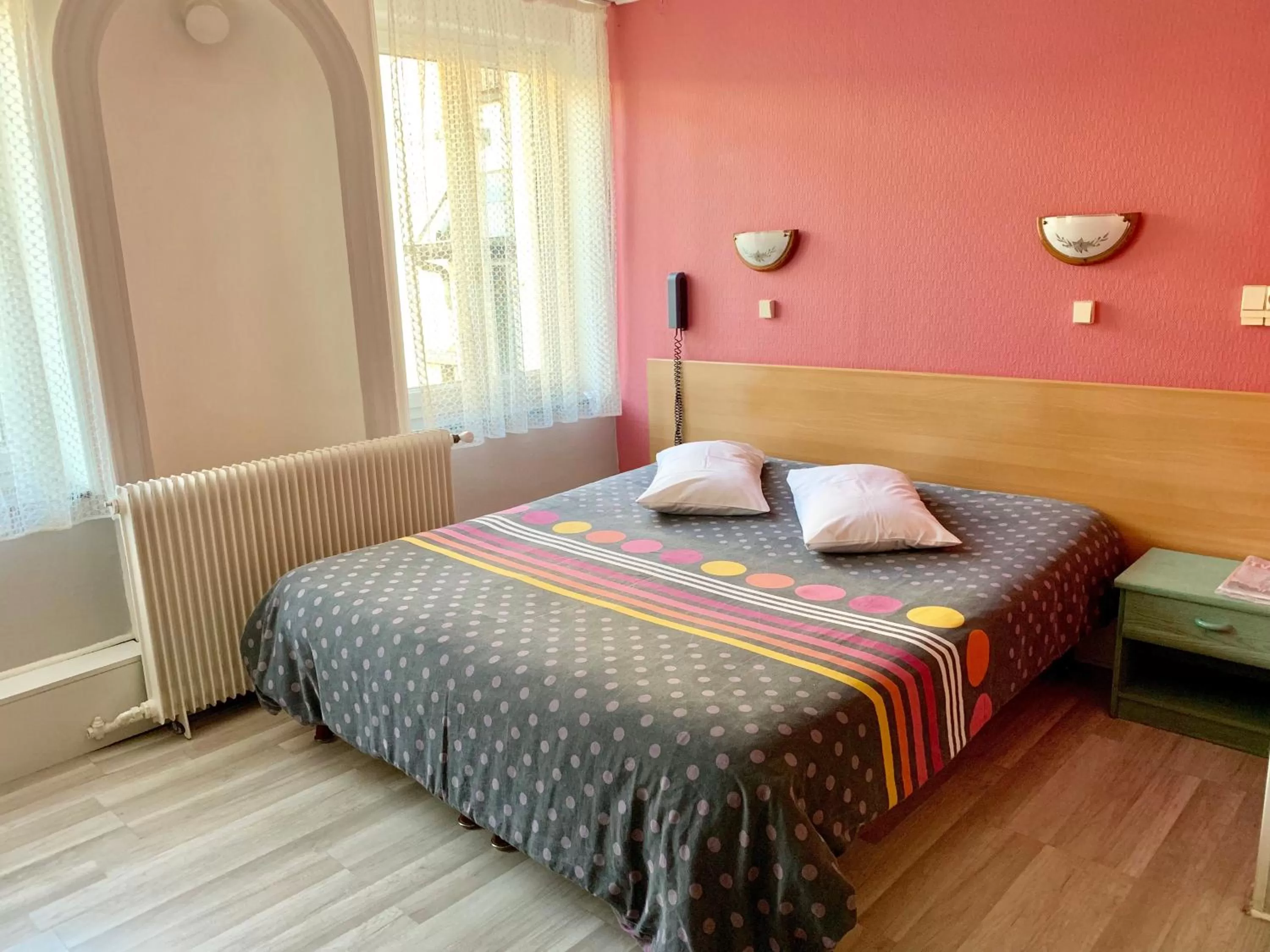 Hotel de l'Academie Place Stanislas, Nancy Centre , Gare et Congrés