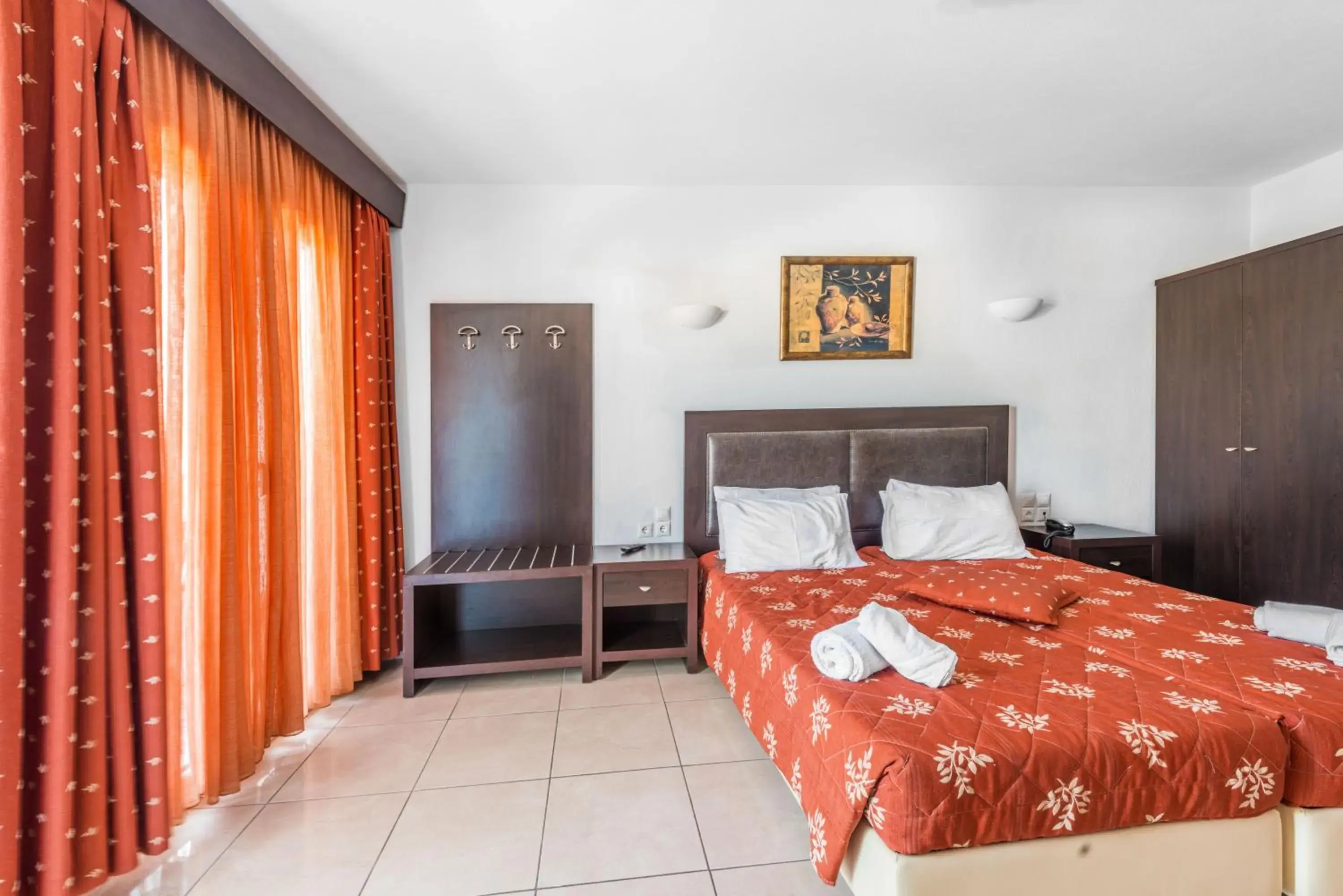 Photo of the whole room, Bed in Giannoulaki Hotel Photo of the whole room, Bed in Giannoulaki Hotel