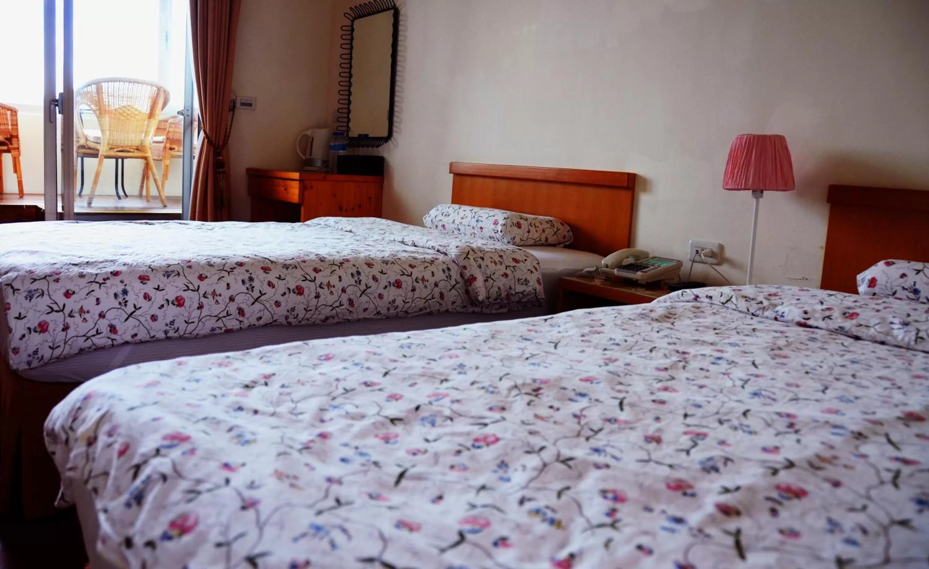 Bed in Rainbow Bridge B&B