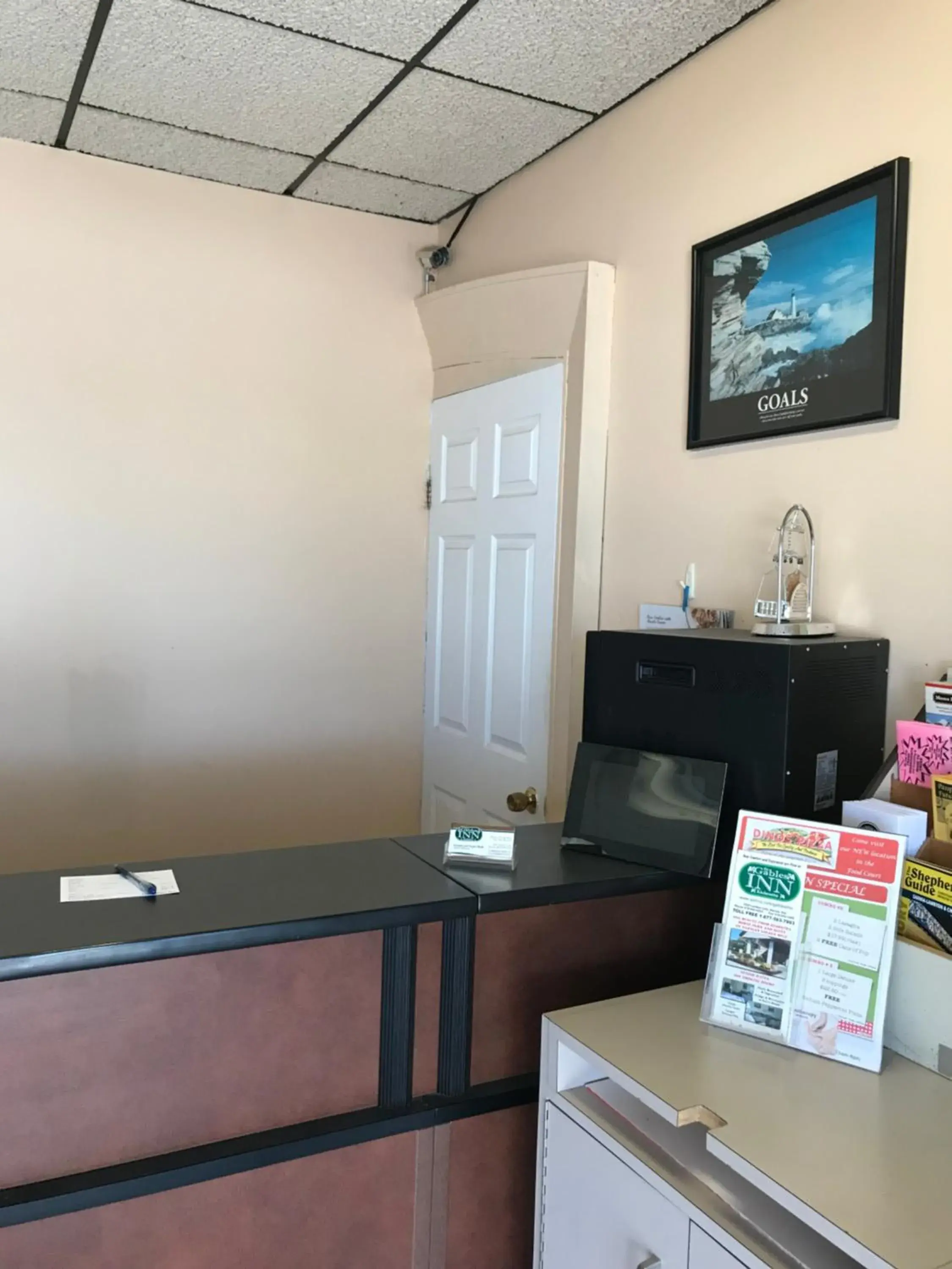 Lobby or reception, TV/Entertainment Center in The Gables Inn