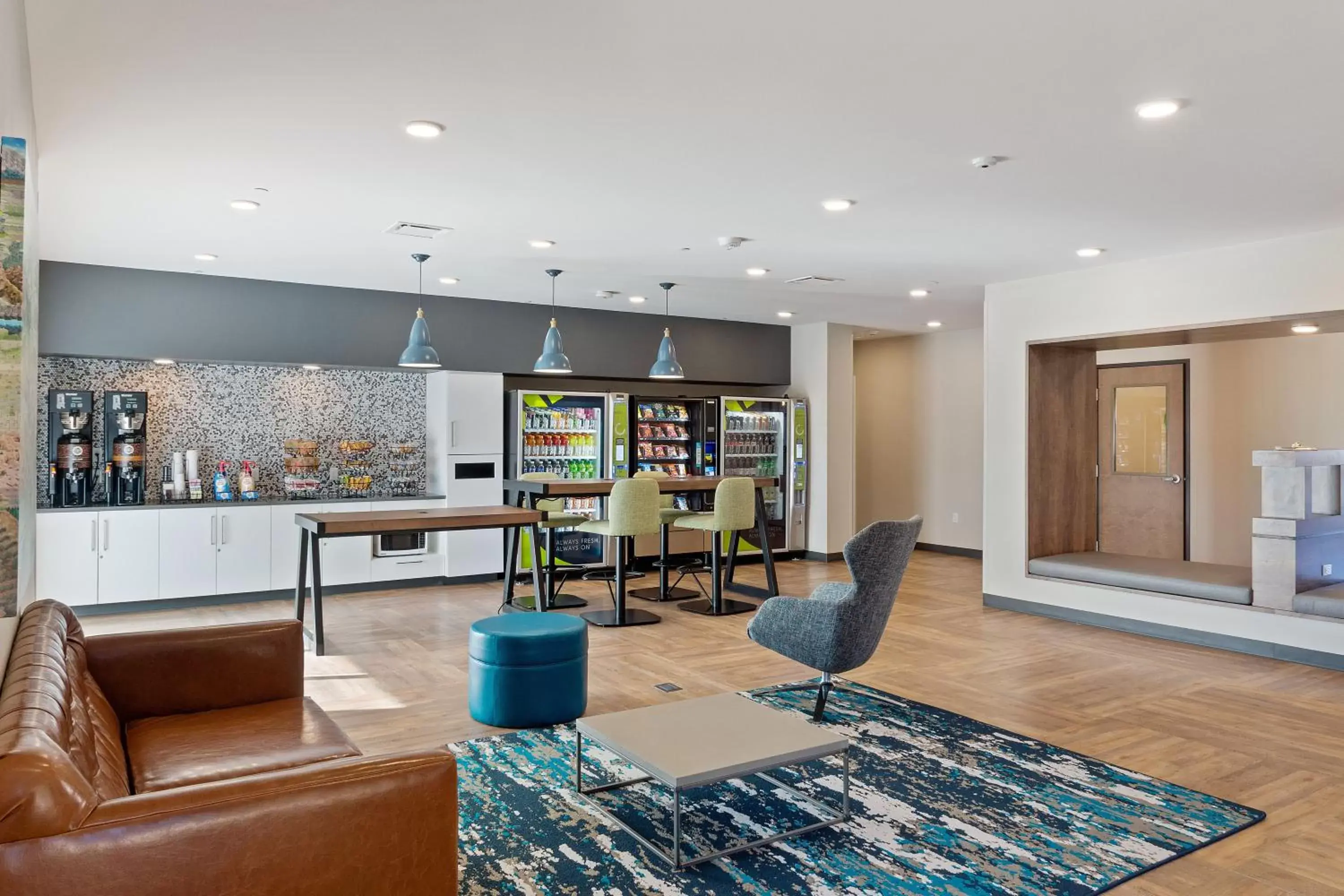 Food and drinks in Extended Stay America Premier Suites - Phoenix - Chandler - Downtown Food and drinks in Extended Stay America Premier Suites - Phoenix - Chandler - Downtown