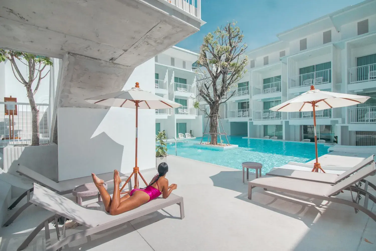 Swimming pool in Prima Hotel Pattaya Swimming pool in Prima Hotel Pattaya