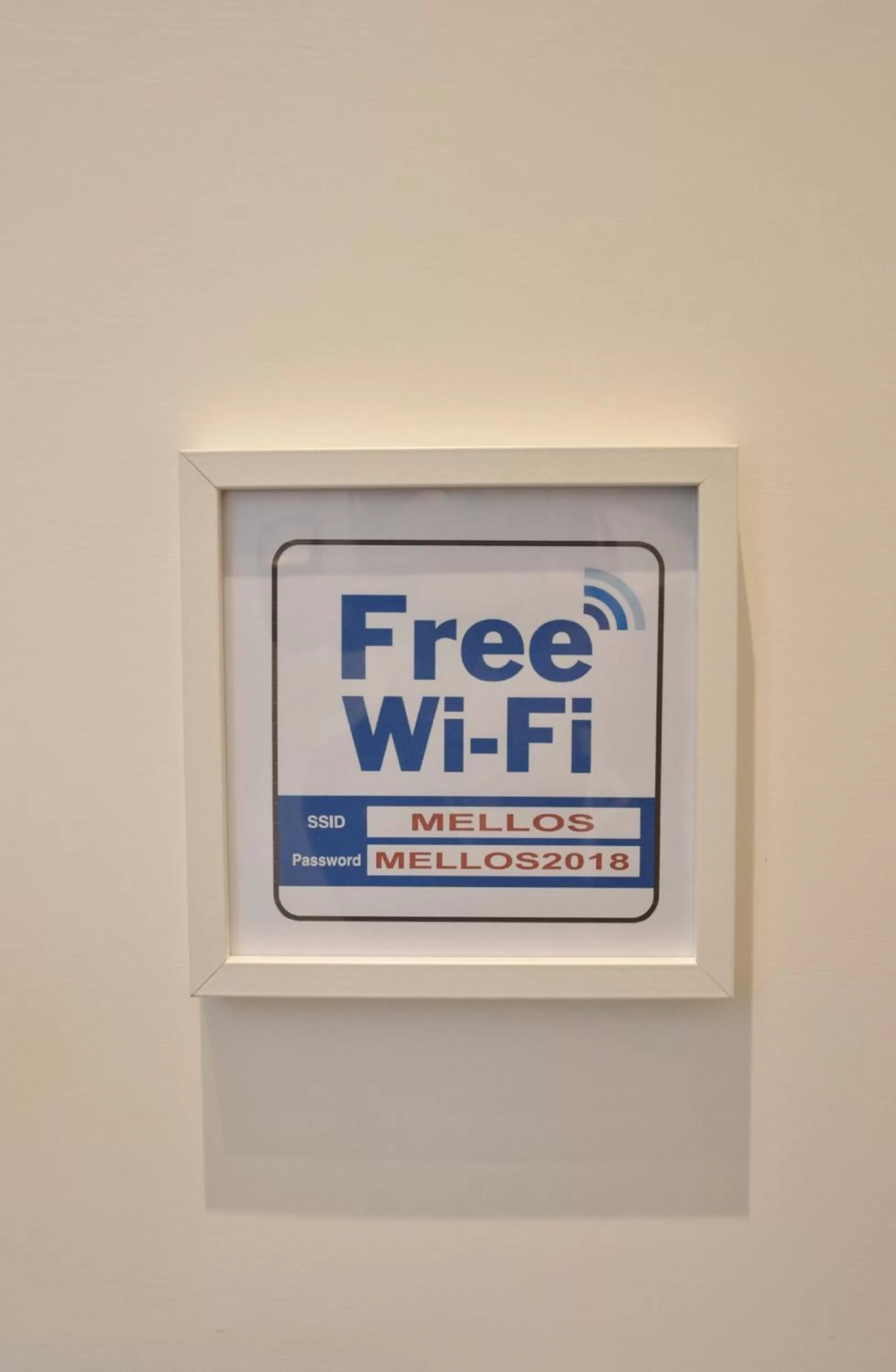 Logo/Certificate/Sign in Mellos B&B