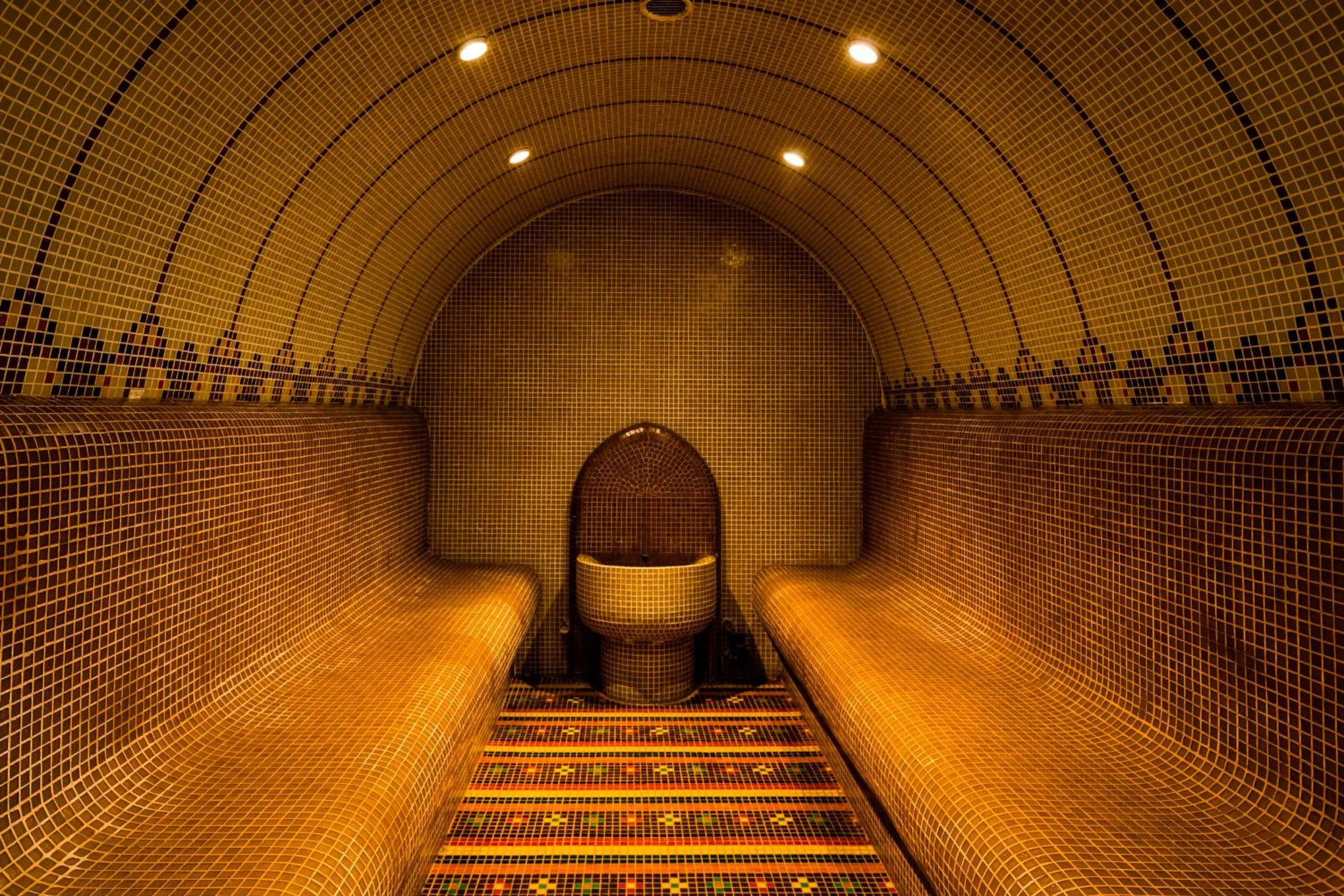 Steam room in SPA Hotel Ismena