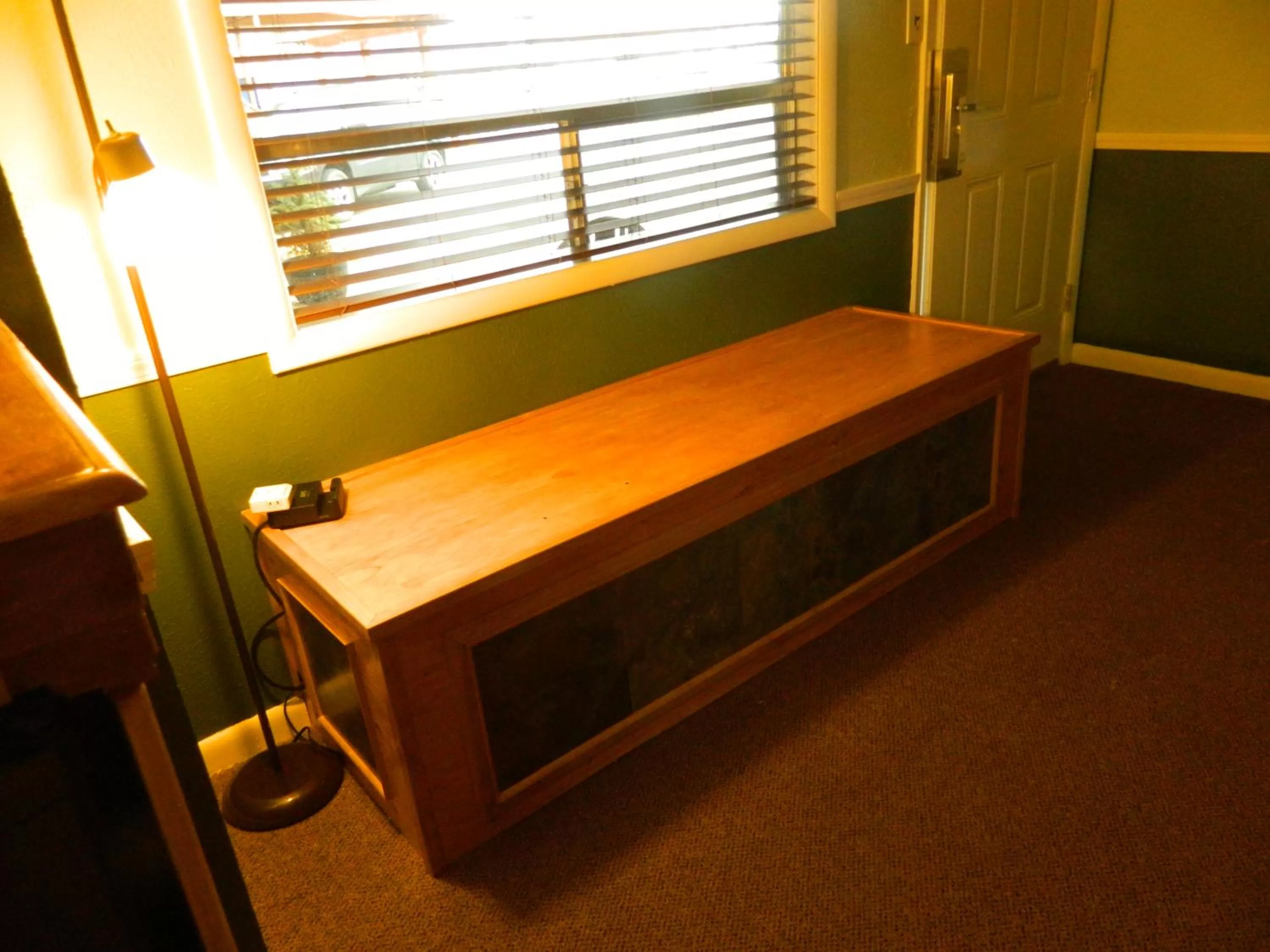 Bed in Country Motor Inn