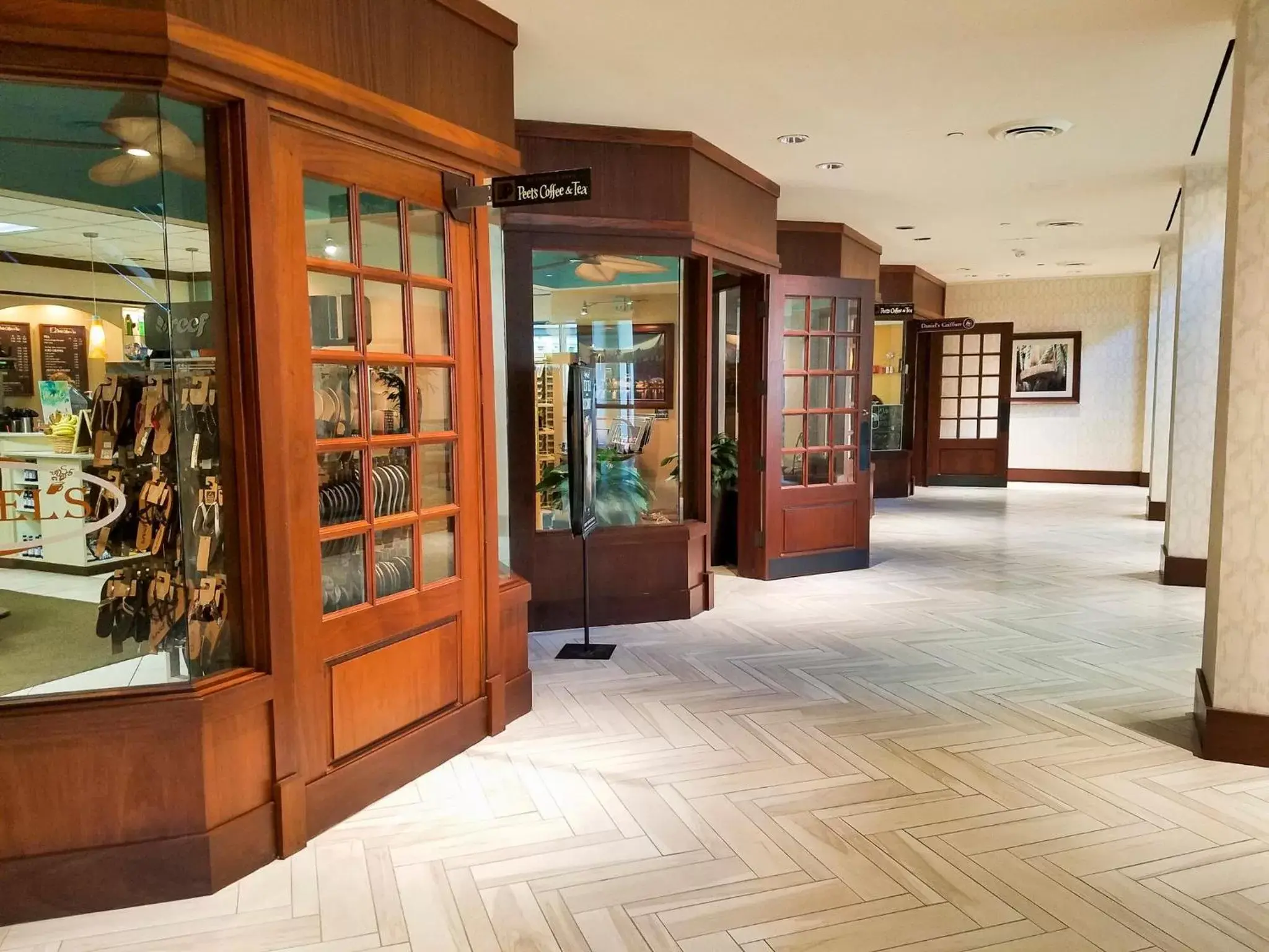 Lobby or reception in Omni Corpus Christi Hotel