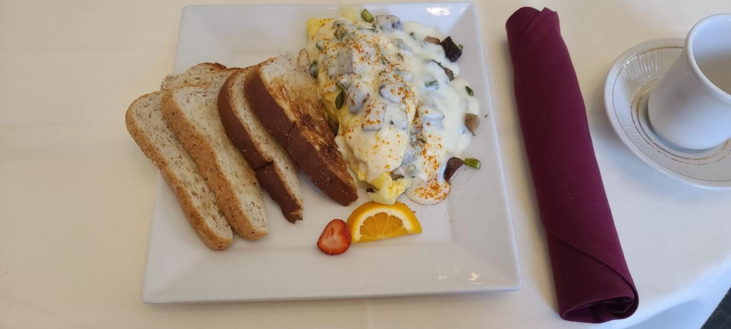 Breakfast, Food in Lowell Inn