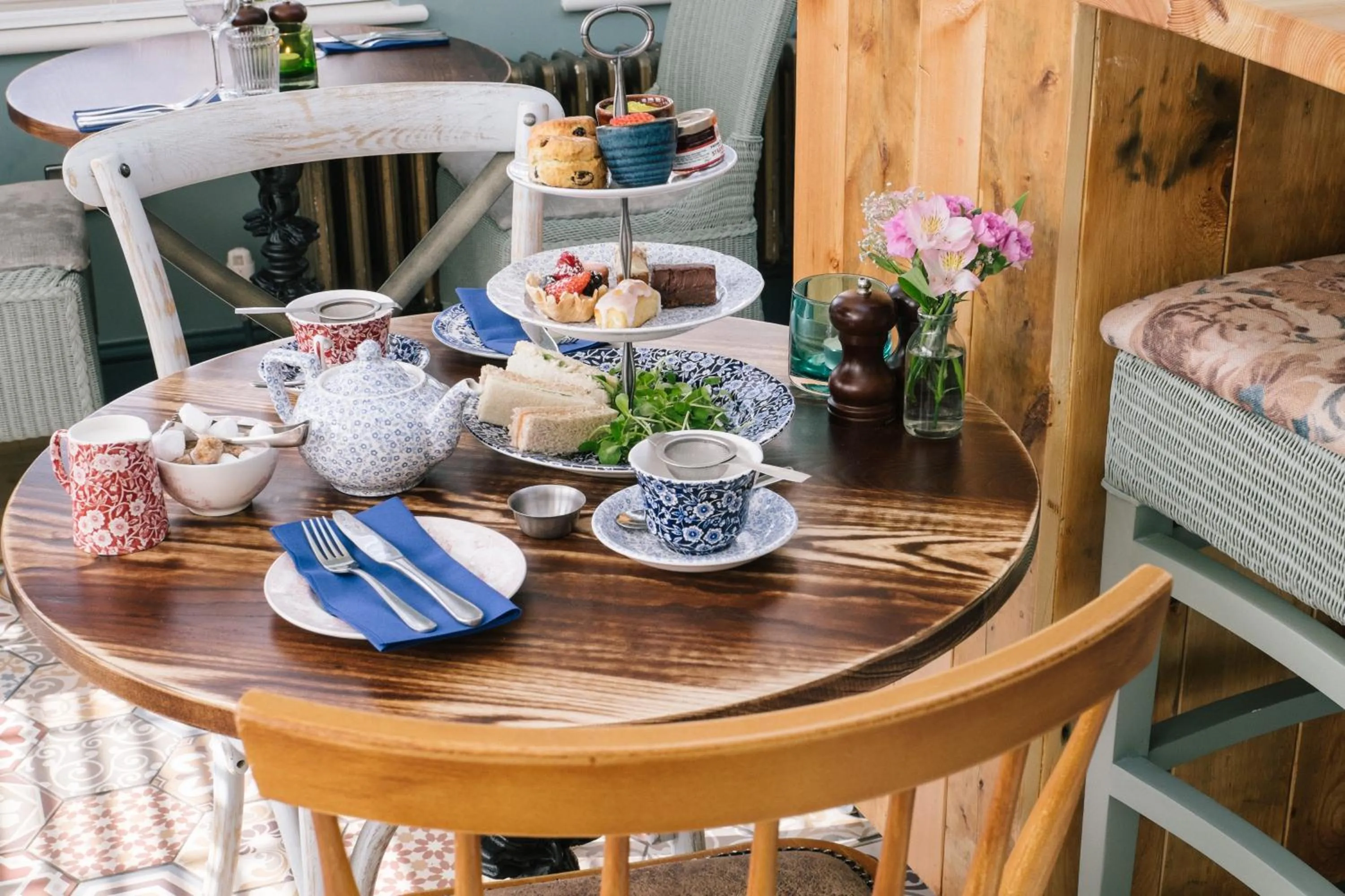 Meals in The Bulls Head Hotel