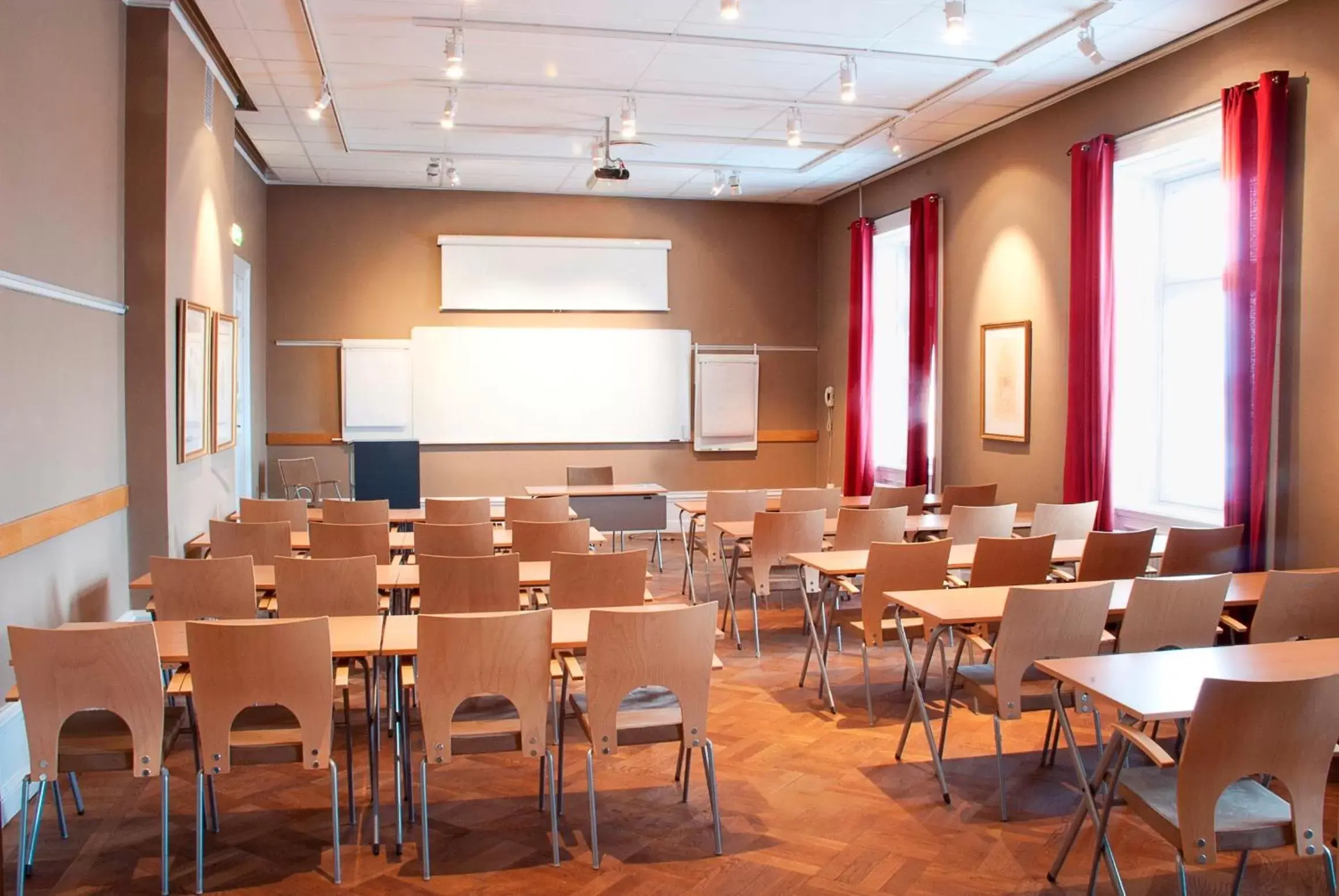 Meeting/conference room in Quality Hotel Statt