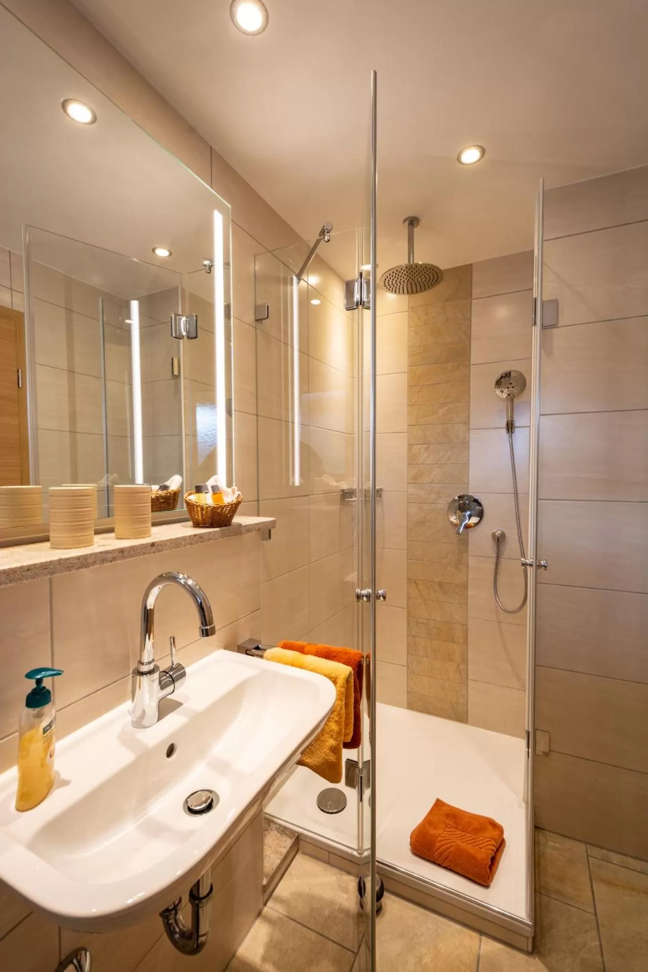 Shower in Boutique Hotel Angerer