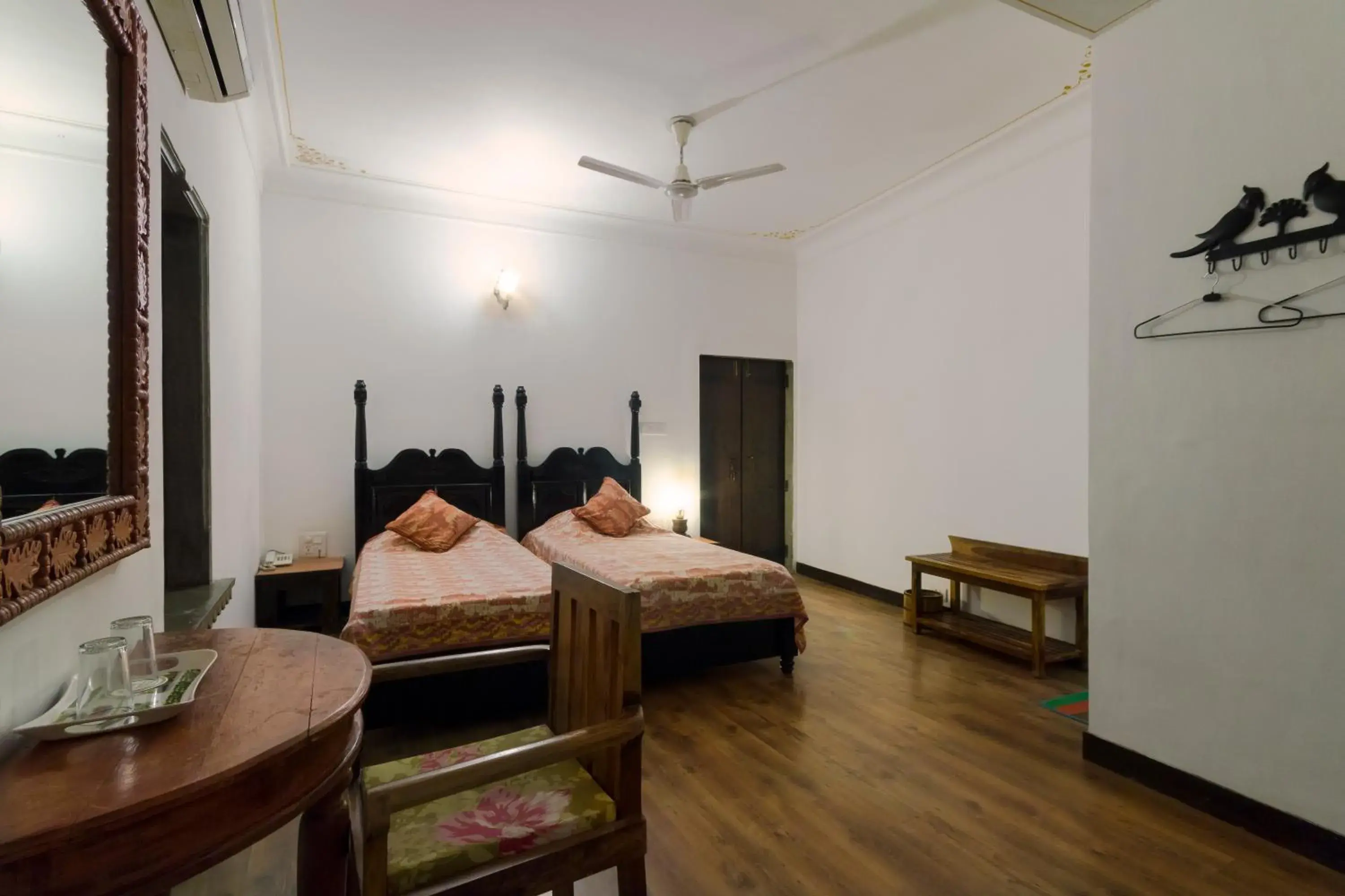 Photo of the whole room, Bed in Hotel Udaigarh