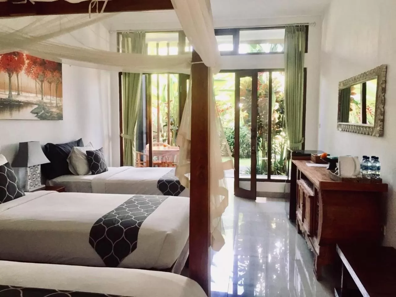 Photo of the whole room, Bed in Bali Sila Bisma