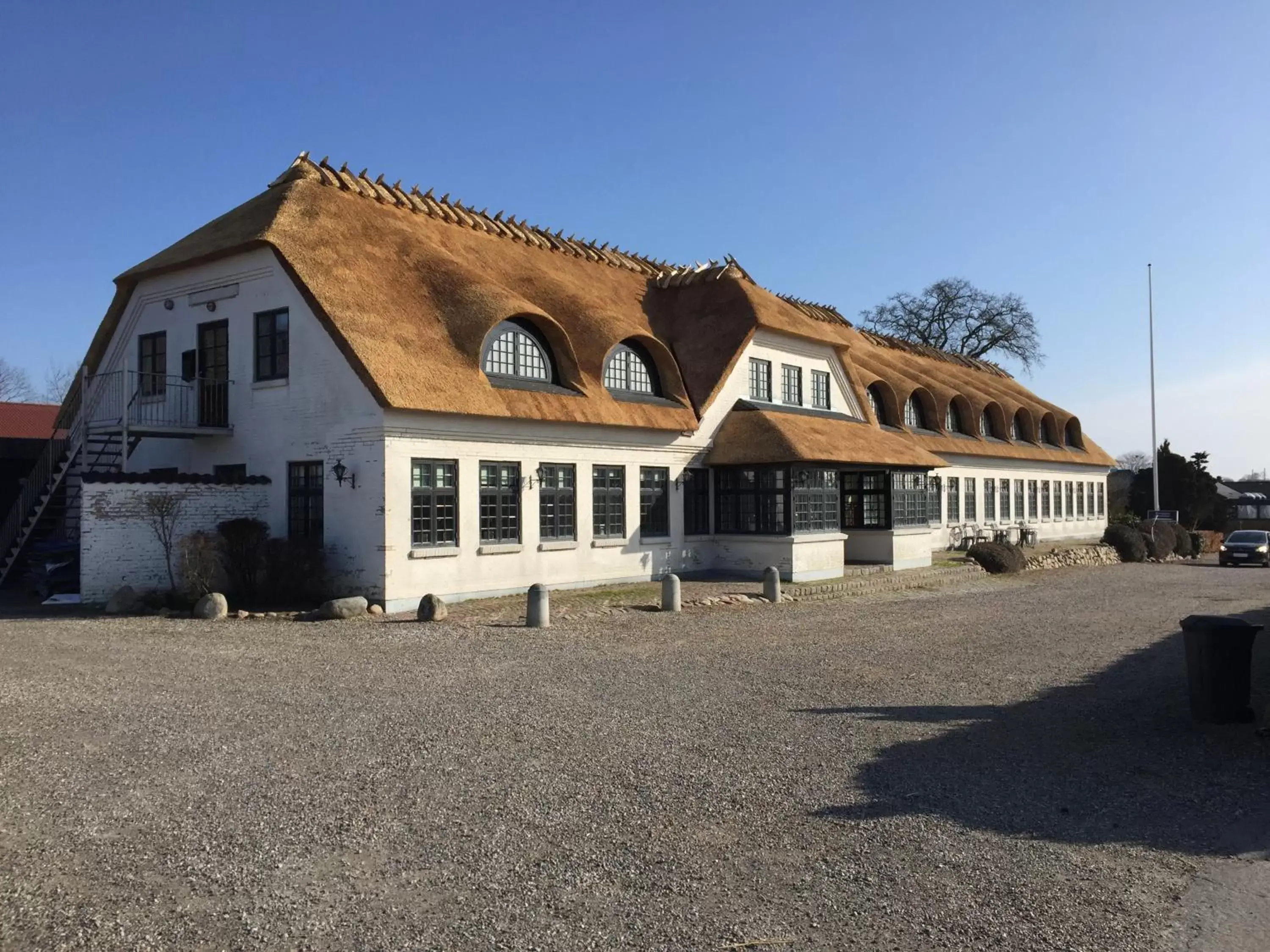 Property Building in Kryb I Ly