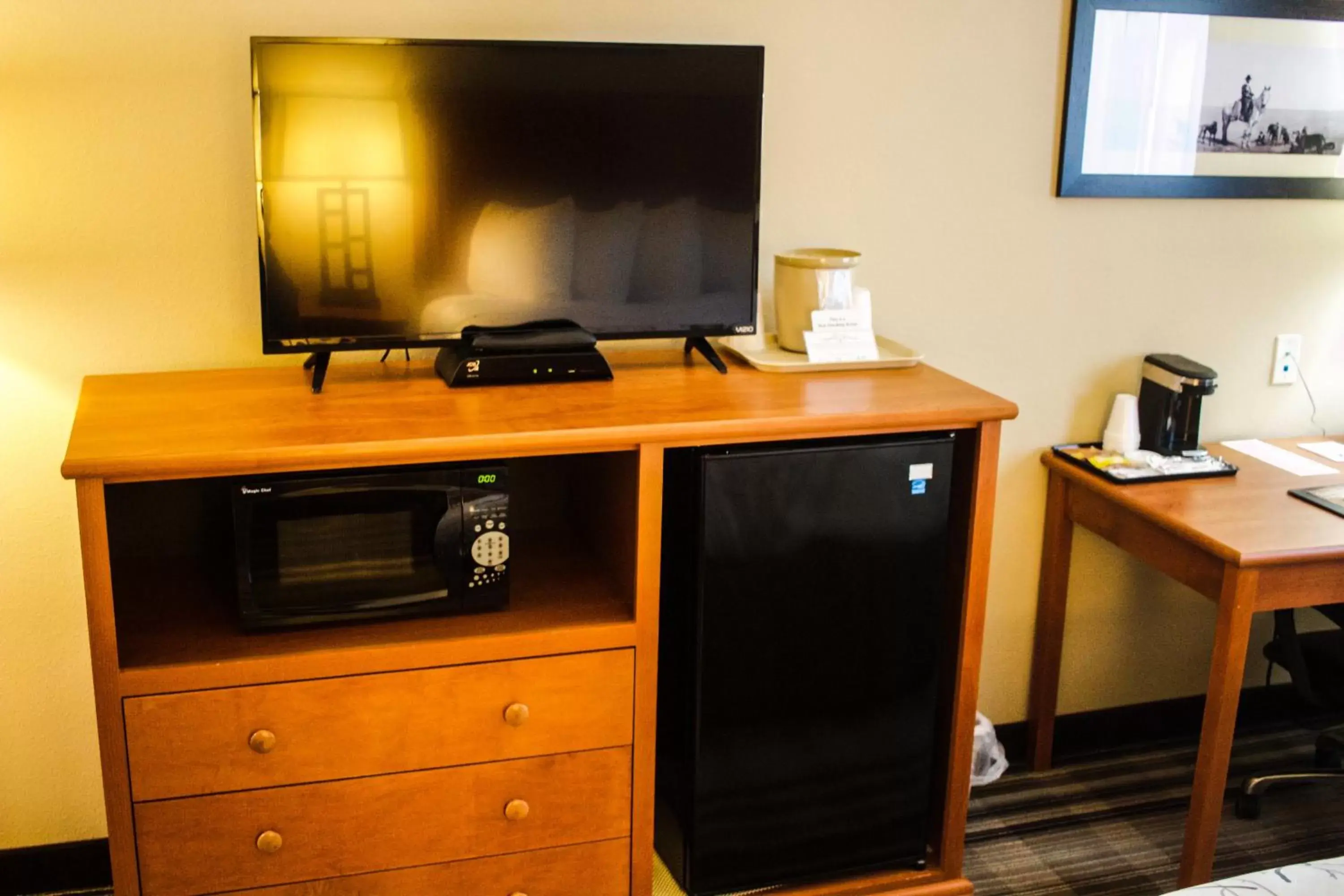 TV/Entertainment Center in Bowman Lodge & Convention Center