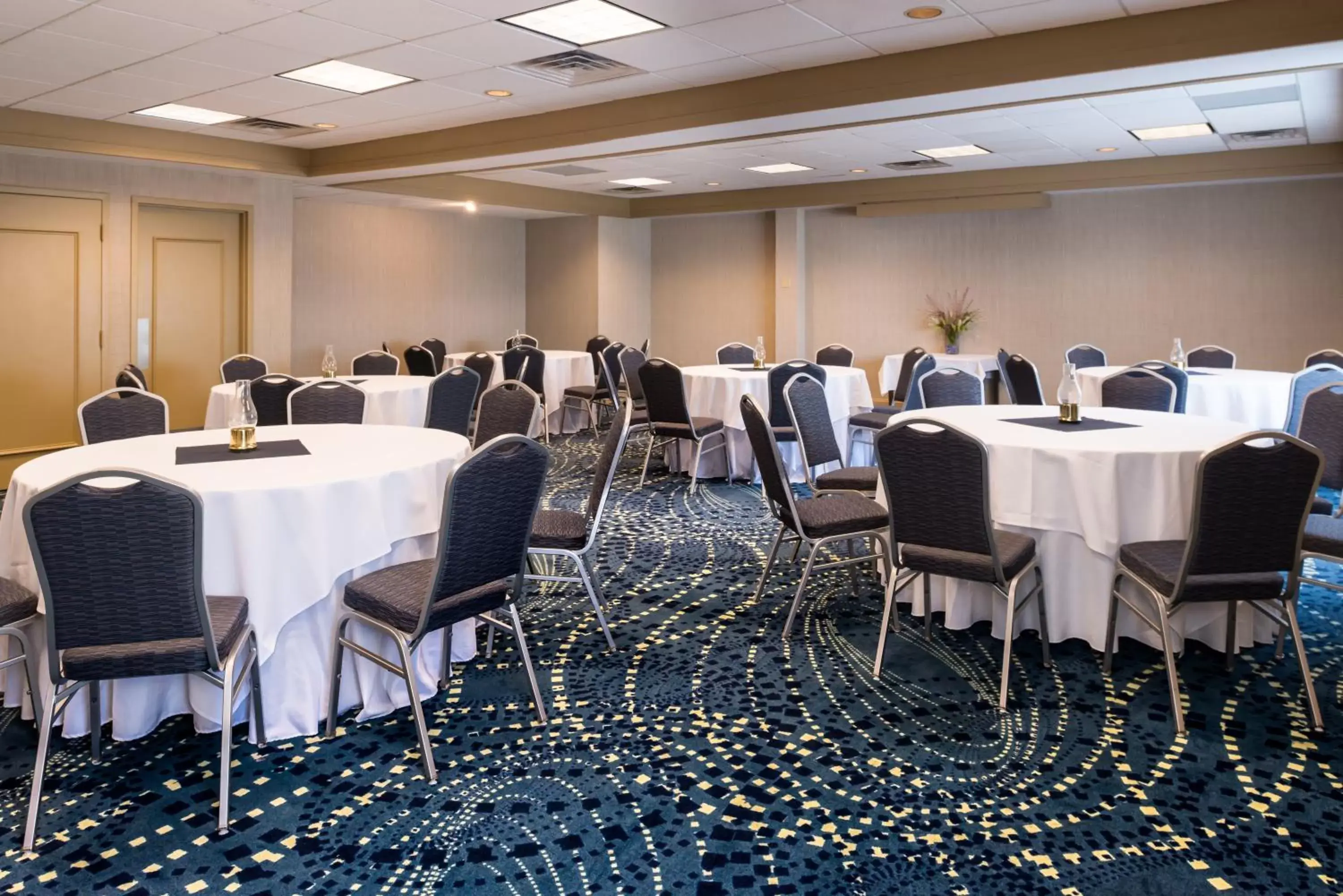 Meeting/conference room in Holiday Inn Concord Downtown, an IHG Hotel